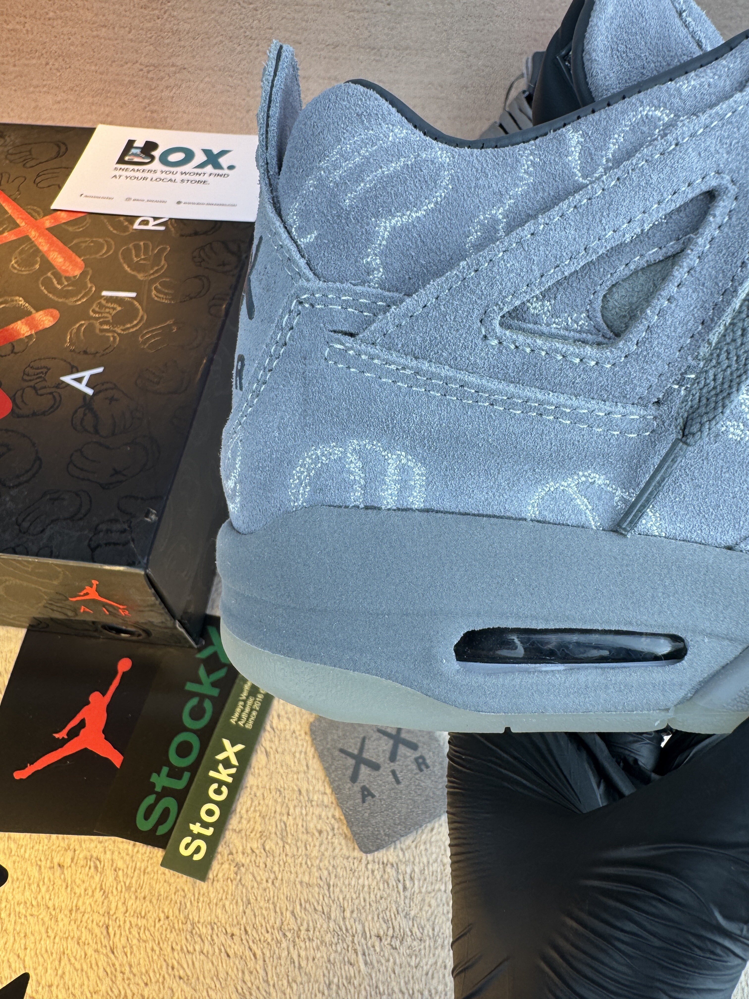 Jordan 4 Retro Kaws - Image 5