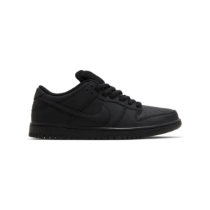 "Nike SB Dunk Low Pro Triple Black"