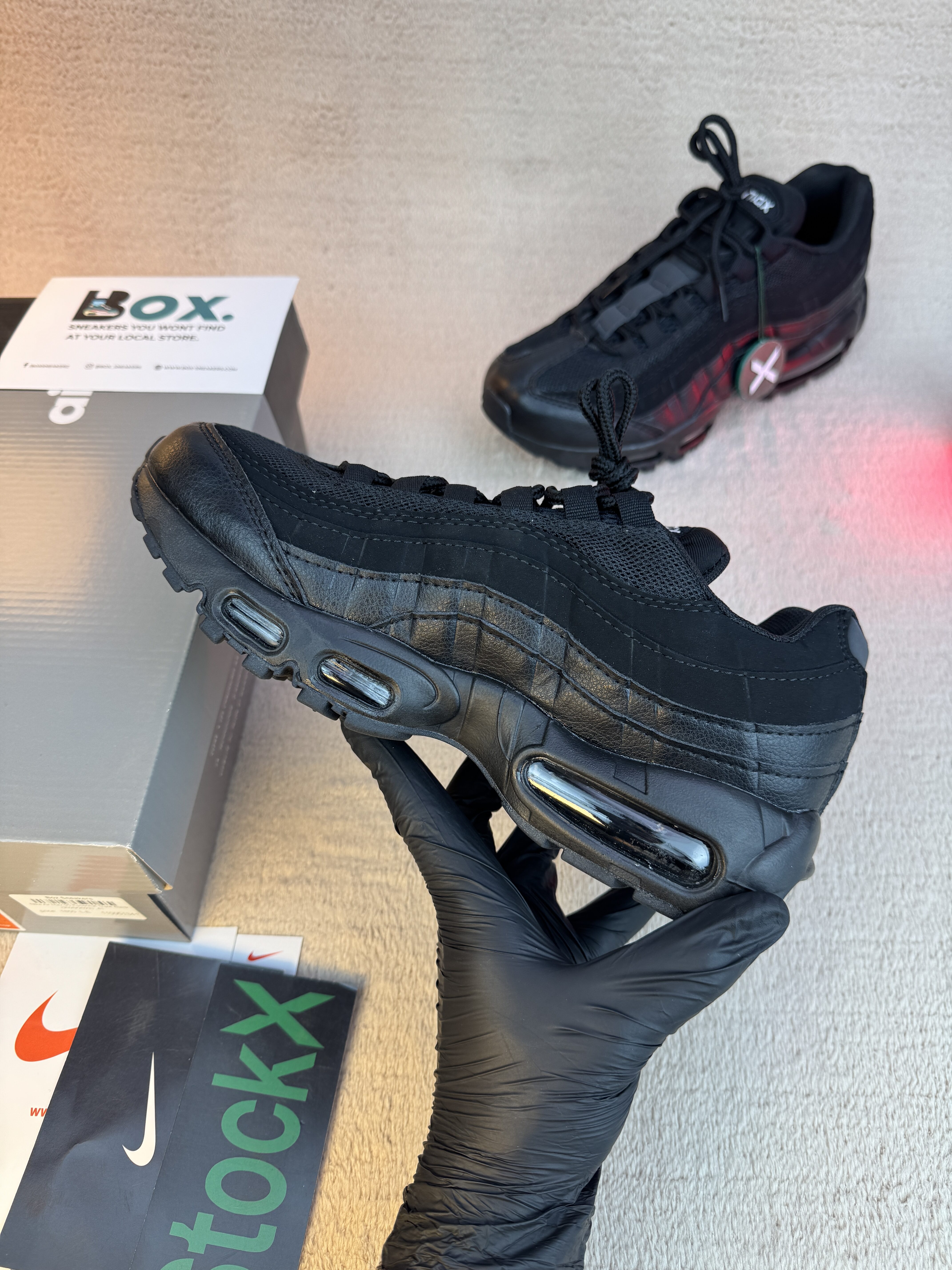 Nike Air Max 95 Essential Triple Black - Image 12