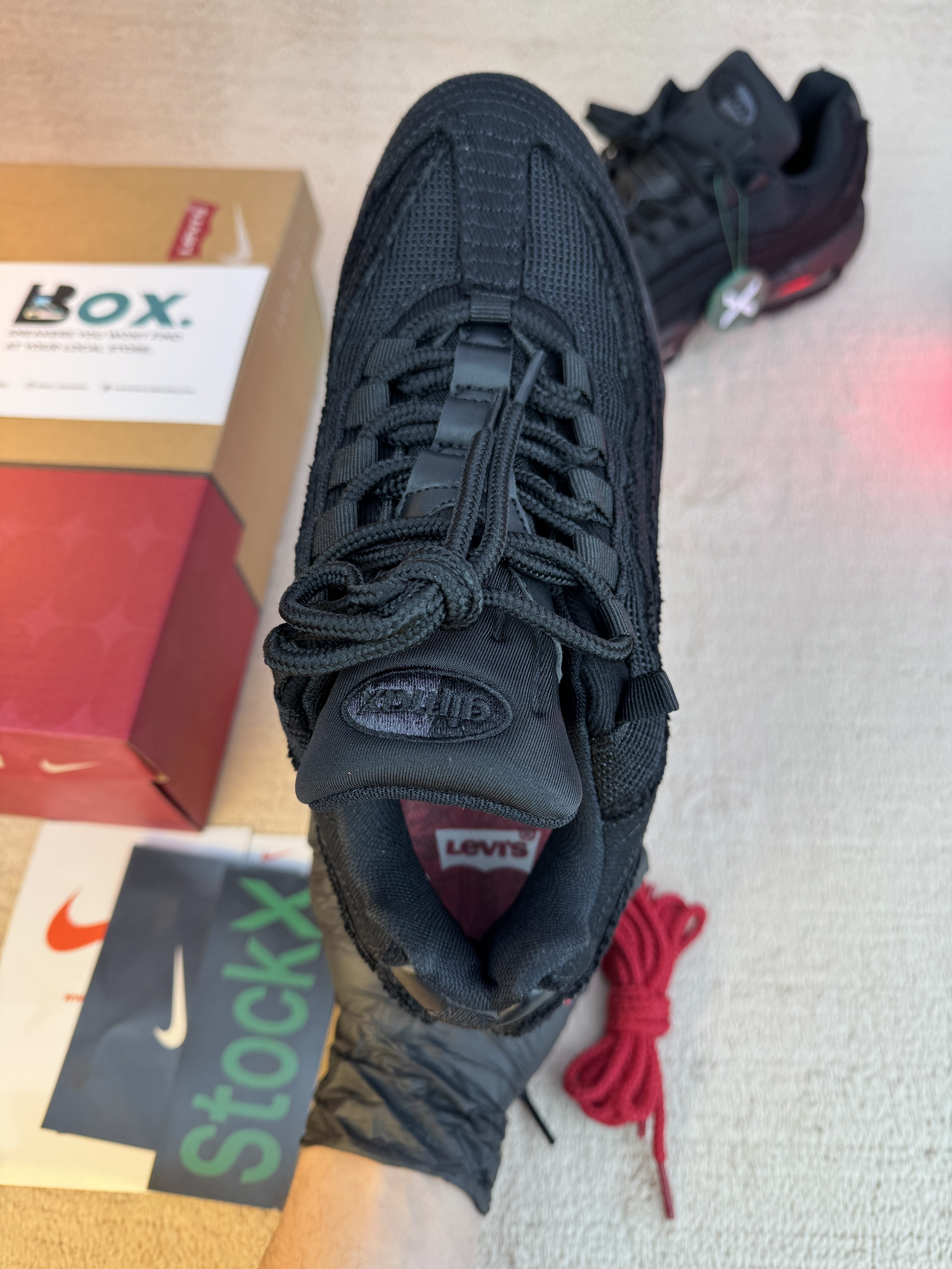 Nike Air Max 95 OG Levis Black - Image 11