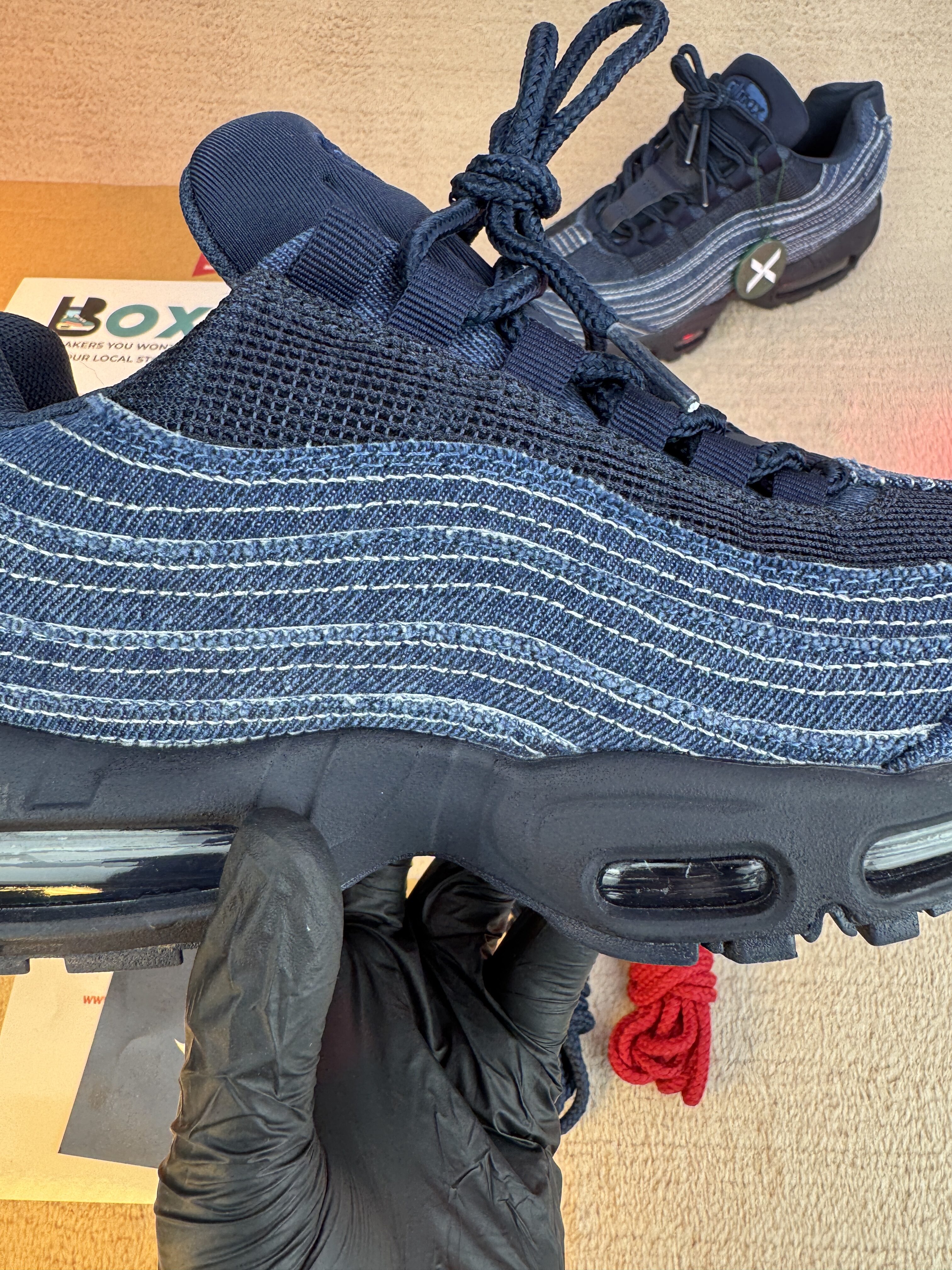 Nike Air Max 95 OG Levis Obsidian - Image 5