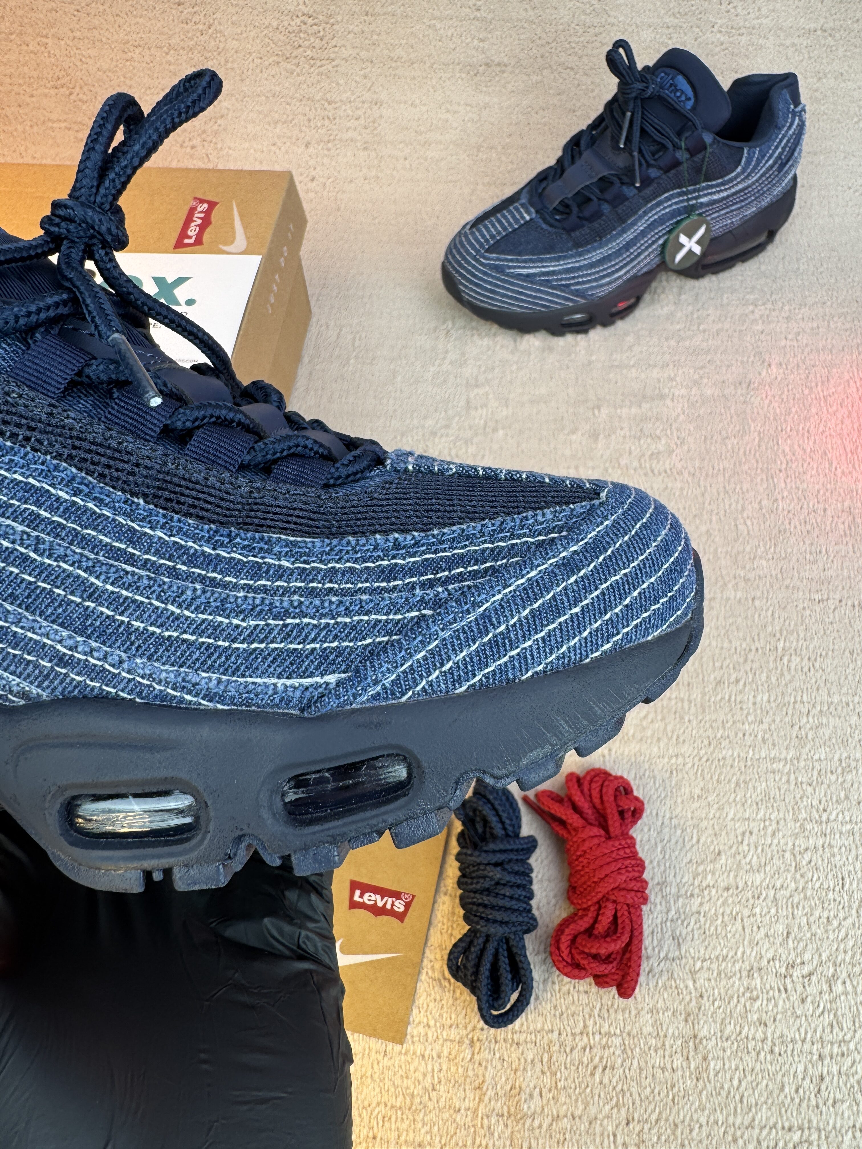 Nike Air Max 95 OG Levis Obsidian - Image 6