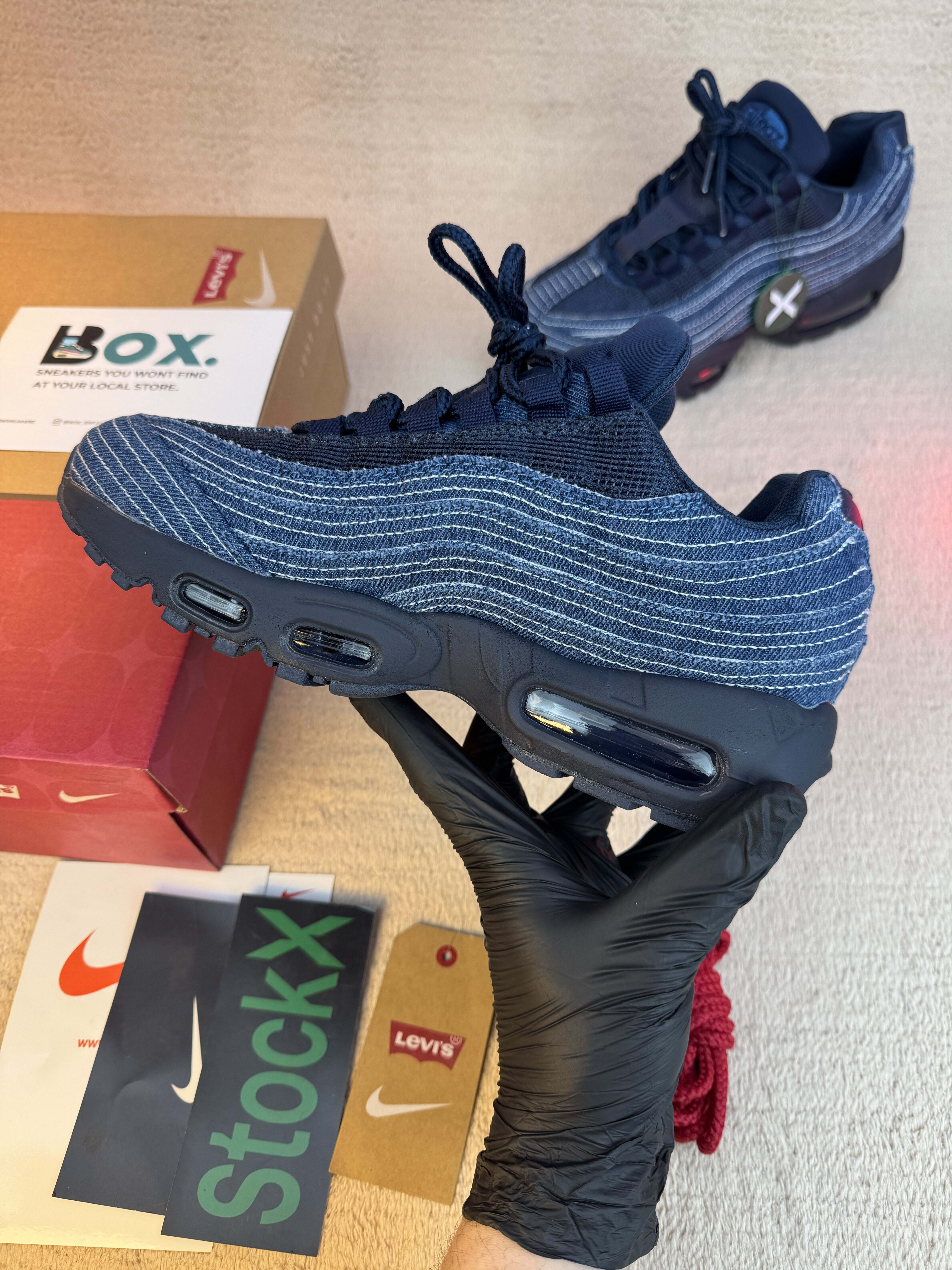 Nike Air Max 95 OG Levis Obsidian - Image 12