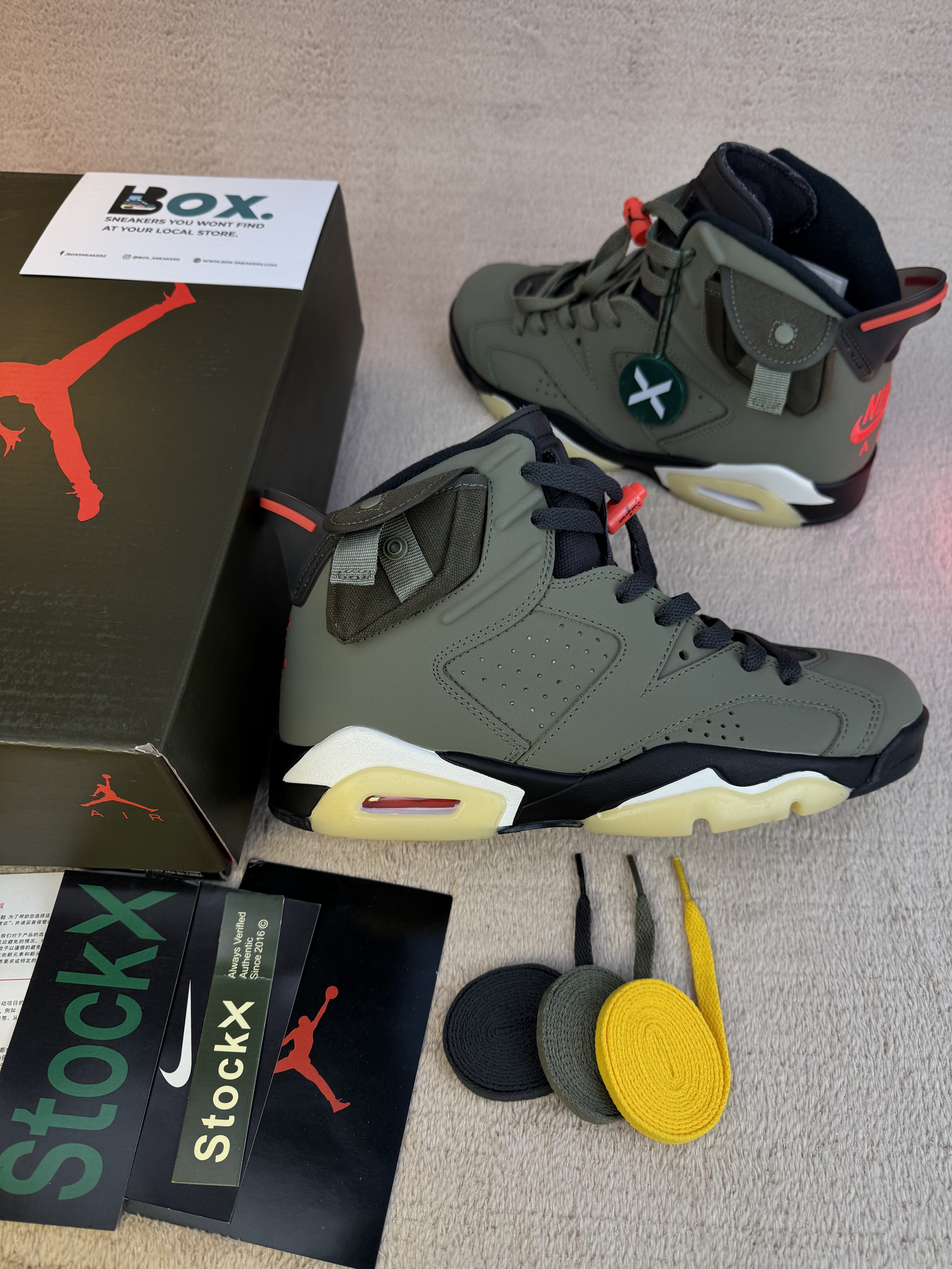 Jordan 6 Retro Travis Scott - Image 2