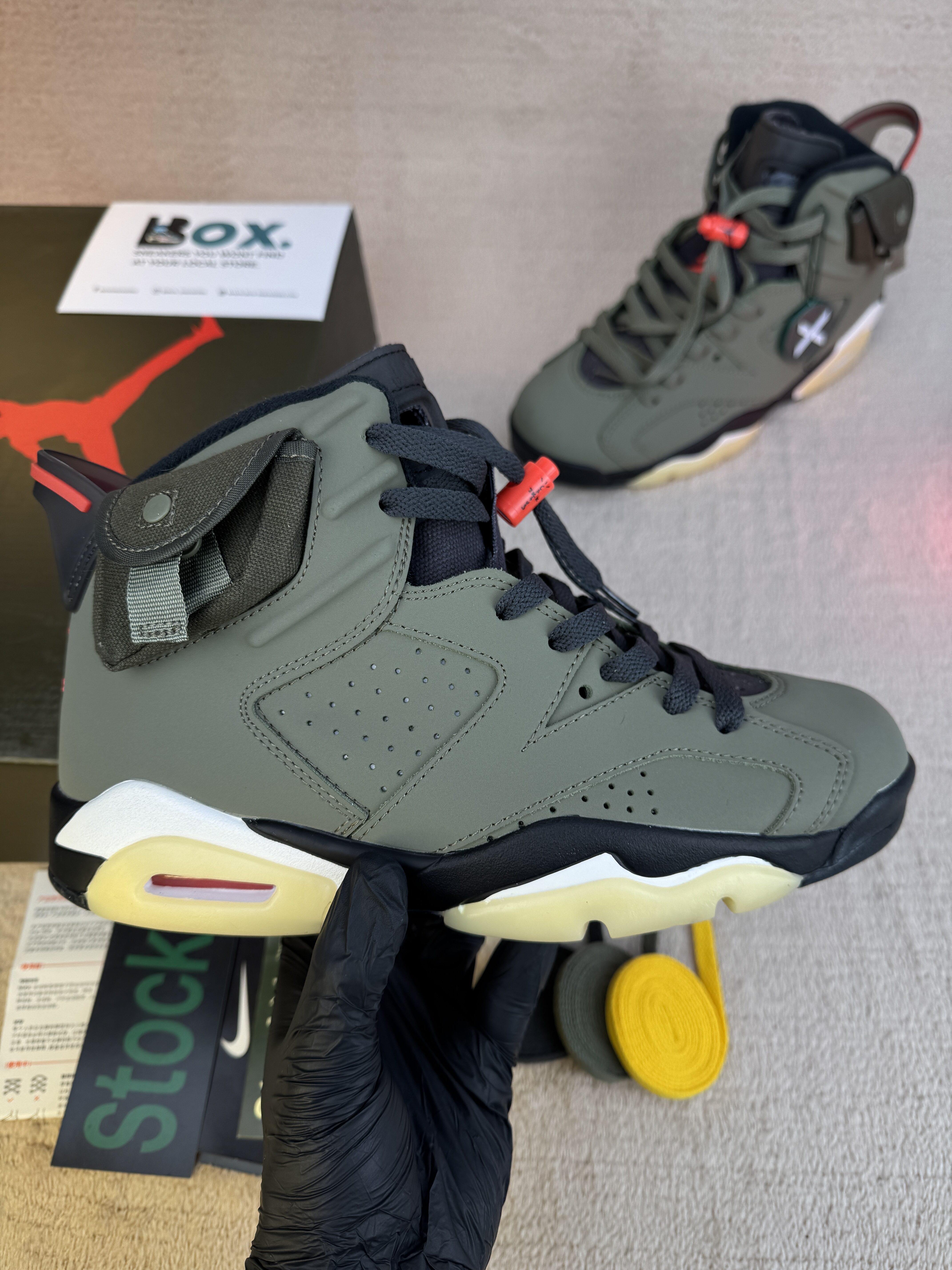 Jordan 6 Retro Travis Scott - Image 3