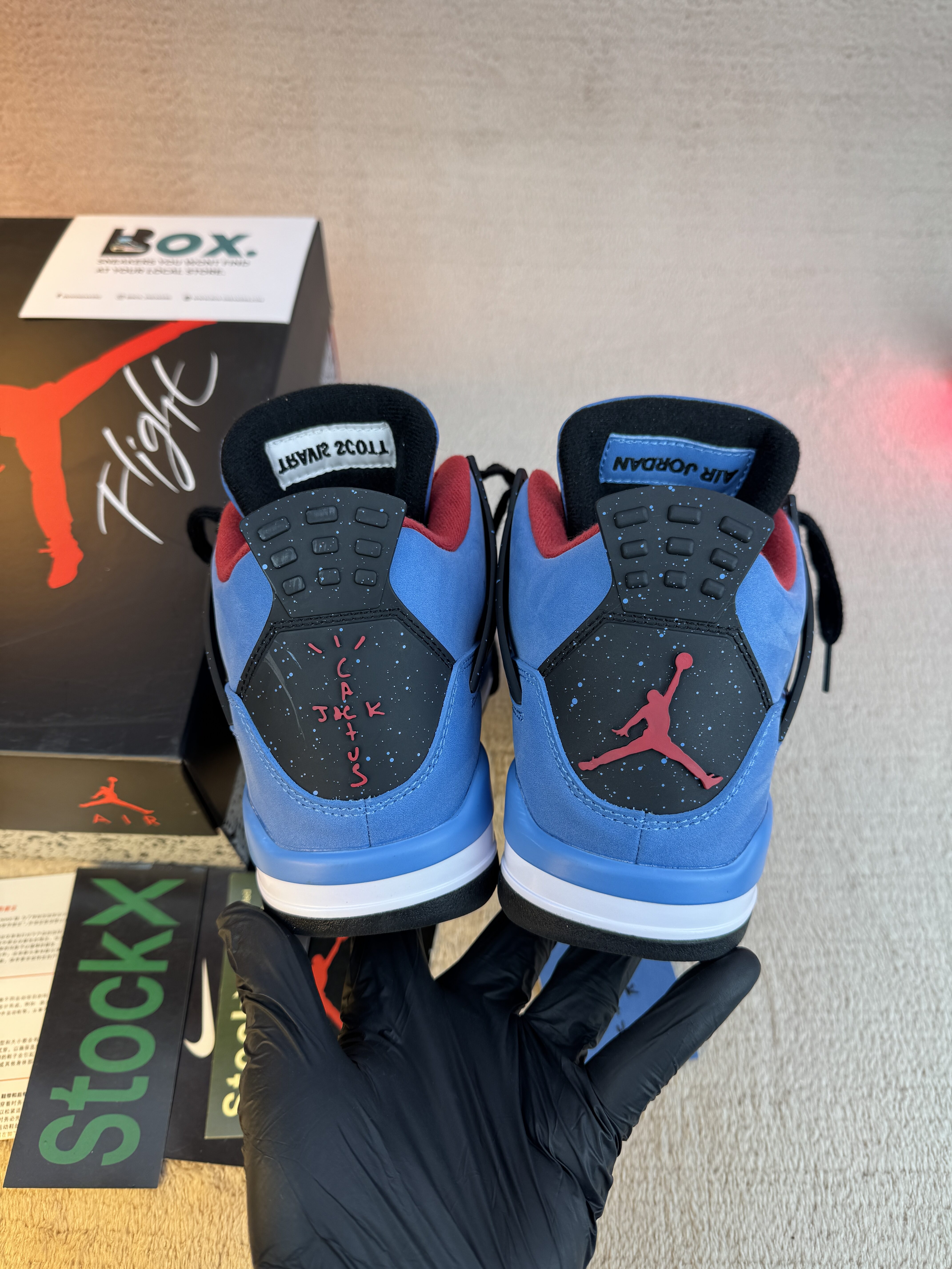 Jordan 4 RetroTravis Scott Cactus Jack - Image 4