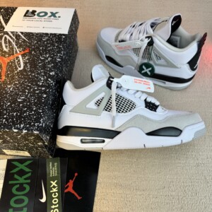 Jordan 4 Retro Military Black (Premium)