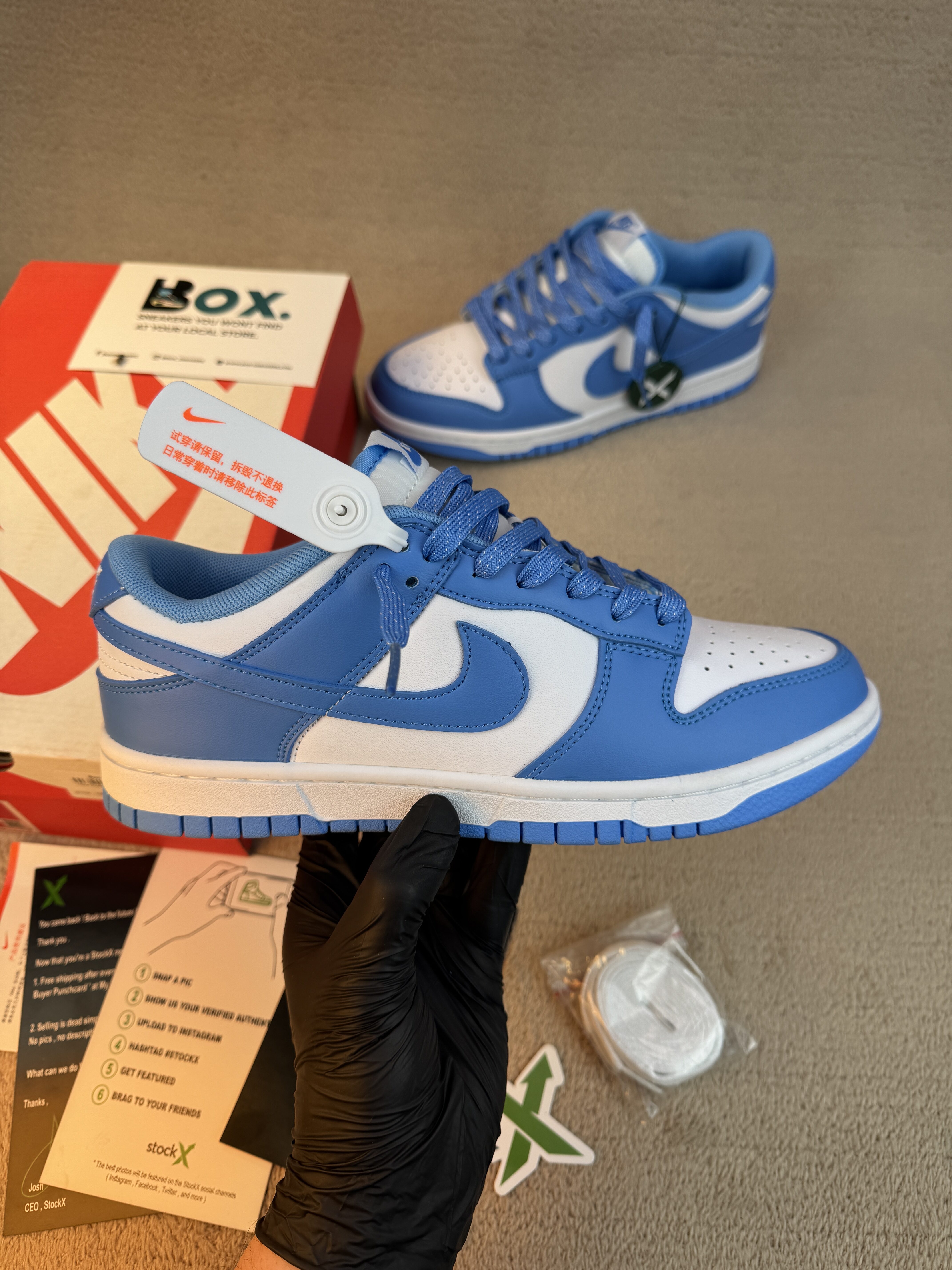 NIKE Dunk Low 'University Blue' - Image 3