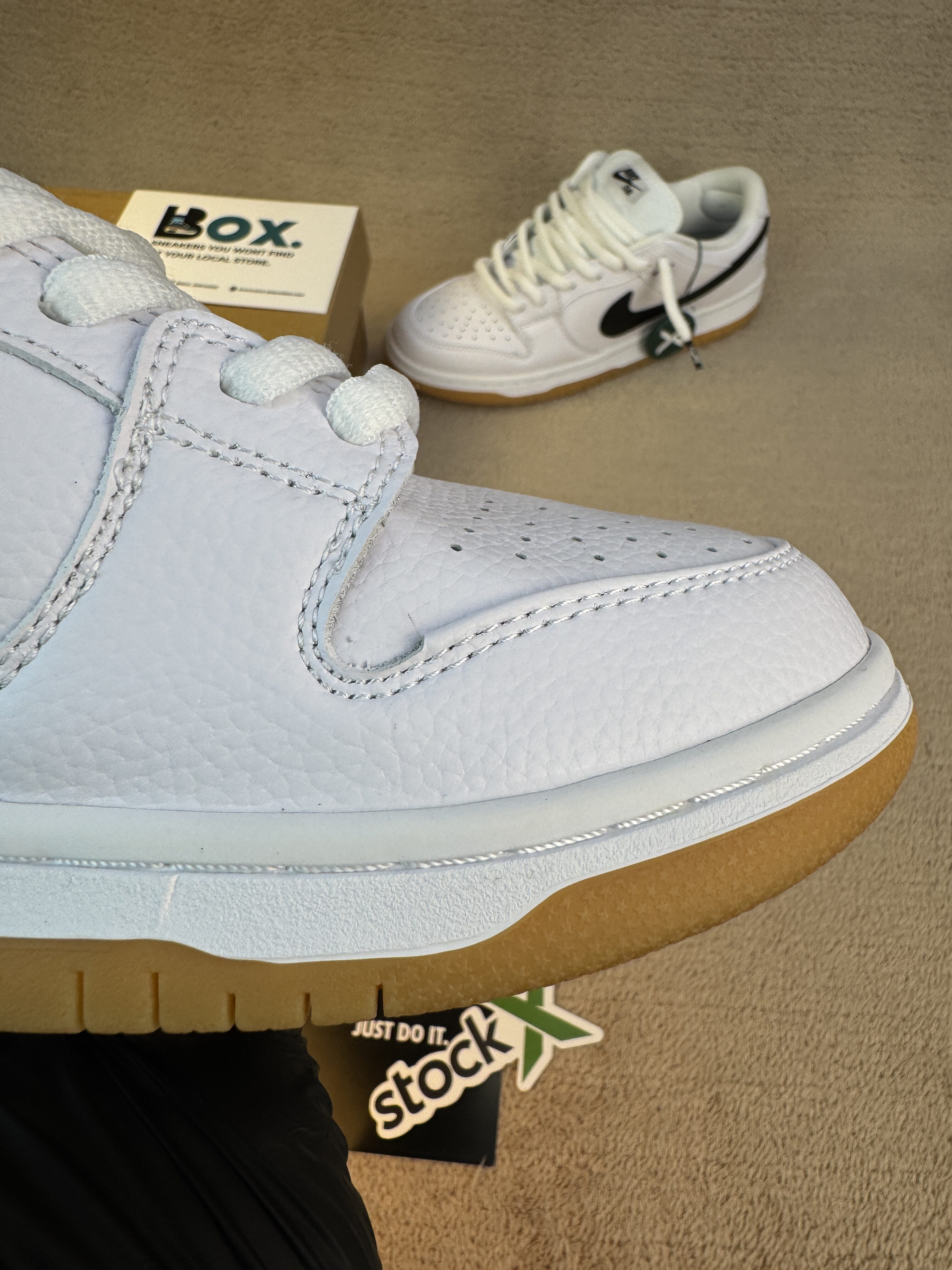 Nike SB Dunk Low SB 'White Gum' - Image 6