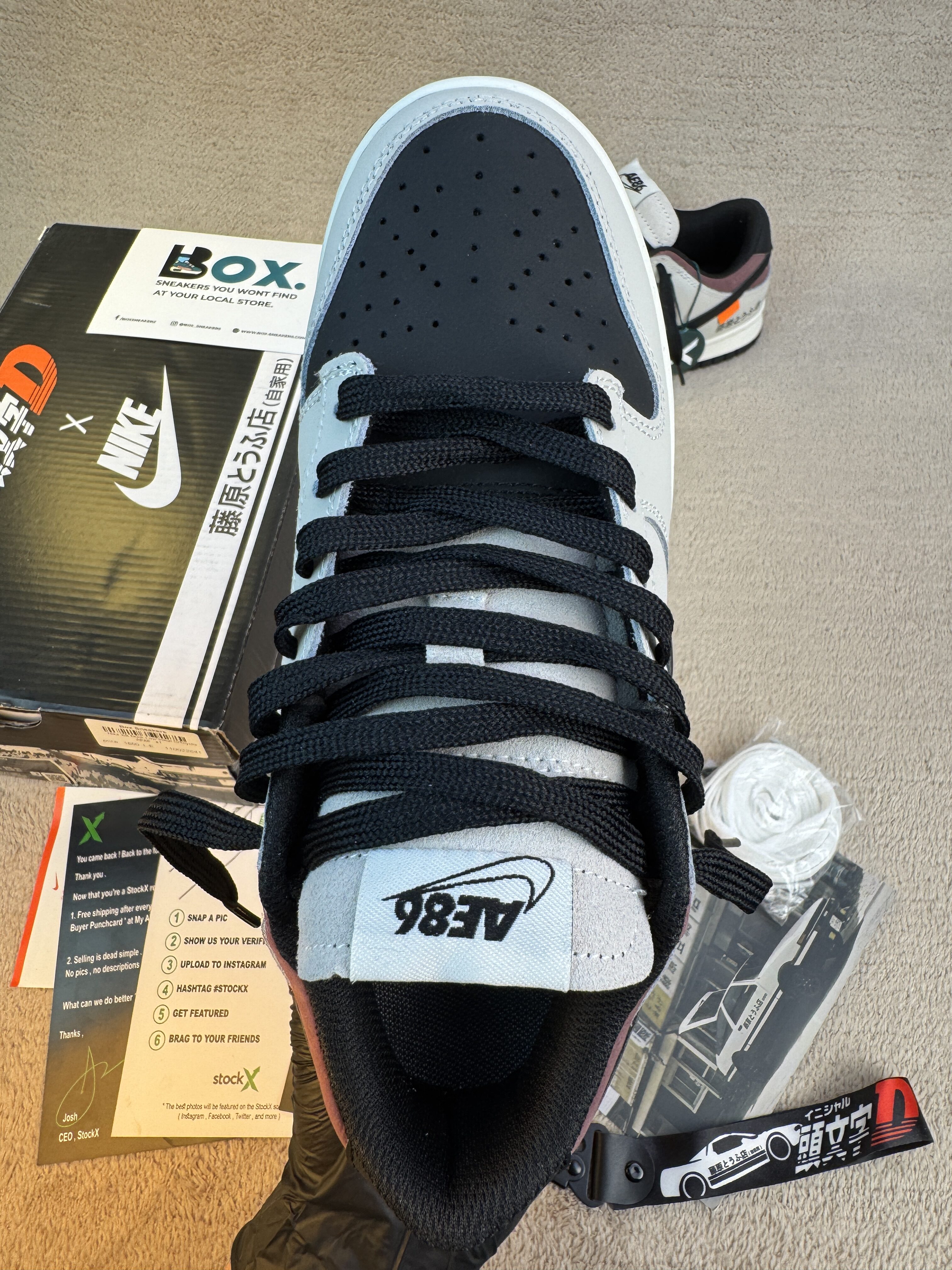 Nike Dunk x D'Toyota AE86 “Panda Trueno” - Image 9