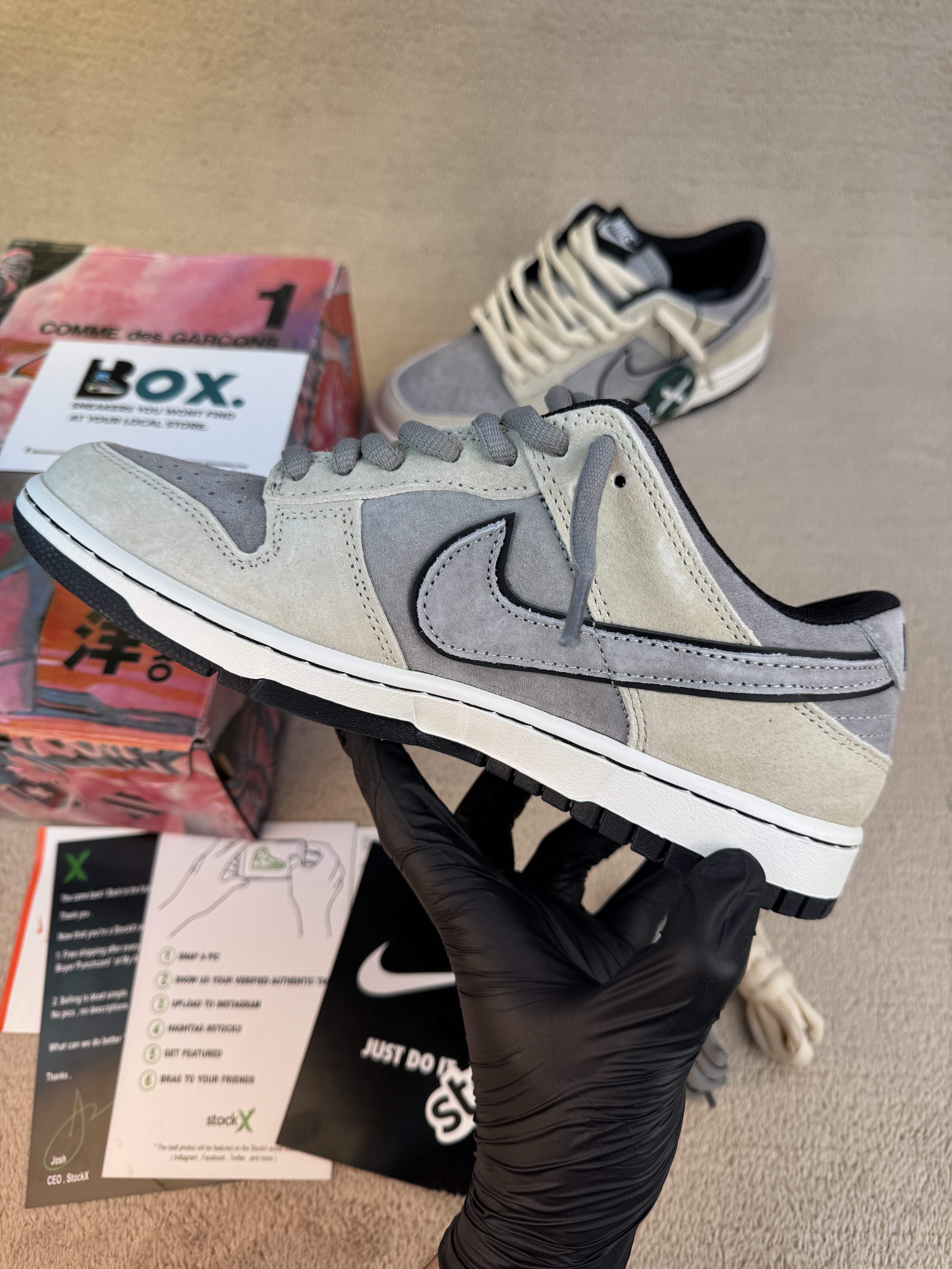 Nike SB Dunk x Otomo Katsuhiro “Steamboy" - Image 11