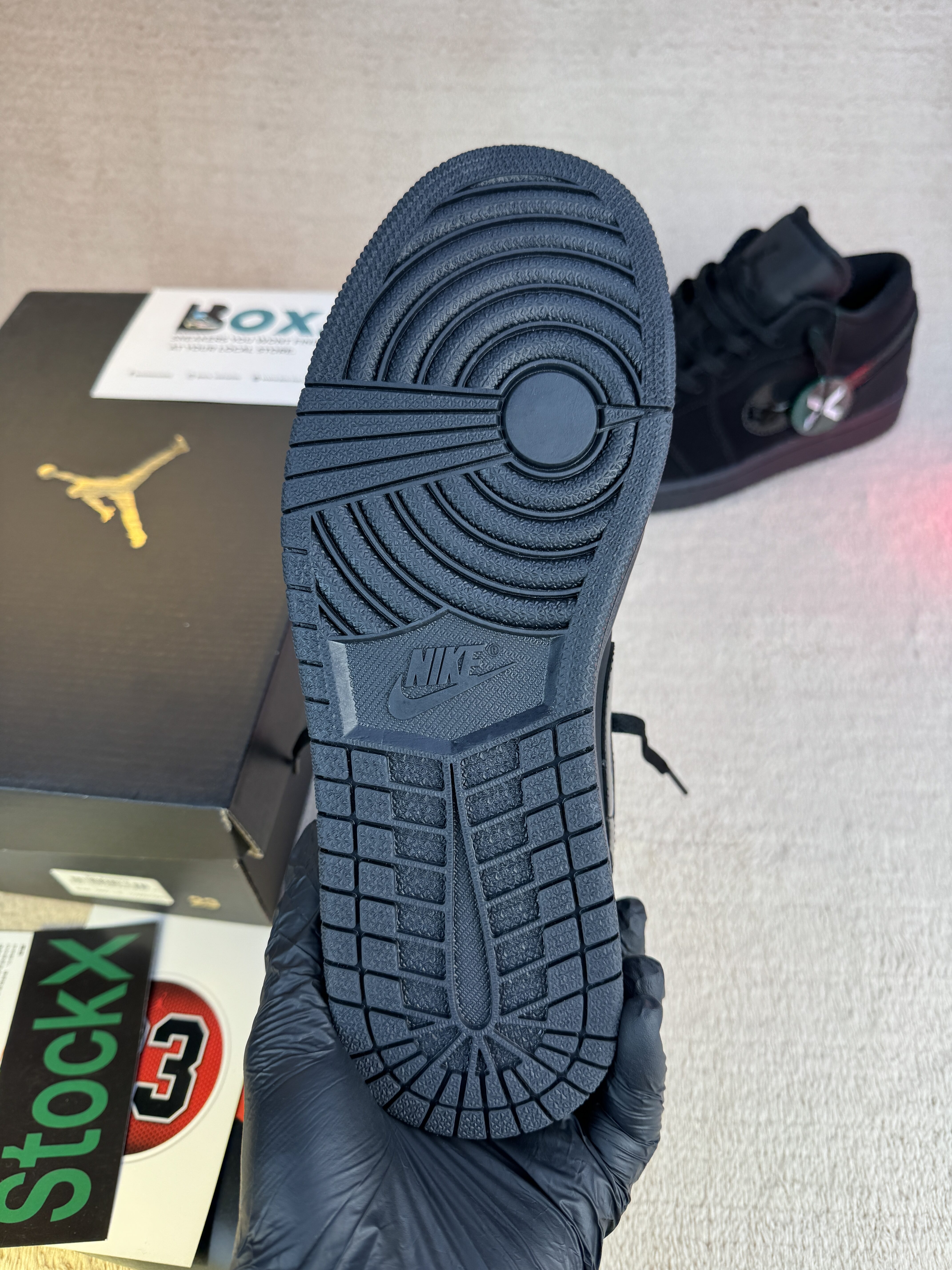 Jordan 1 Low Triple Black - Image 13
