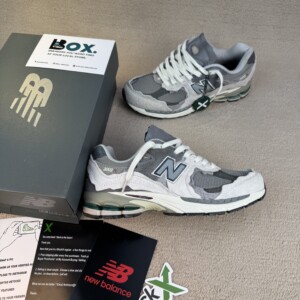 New Balance 2002R - Rain Cloud