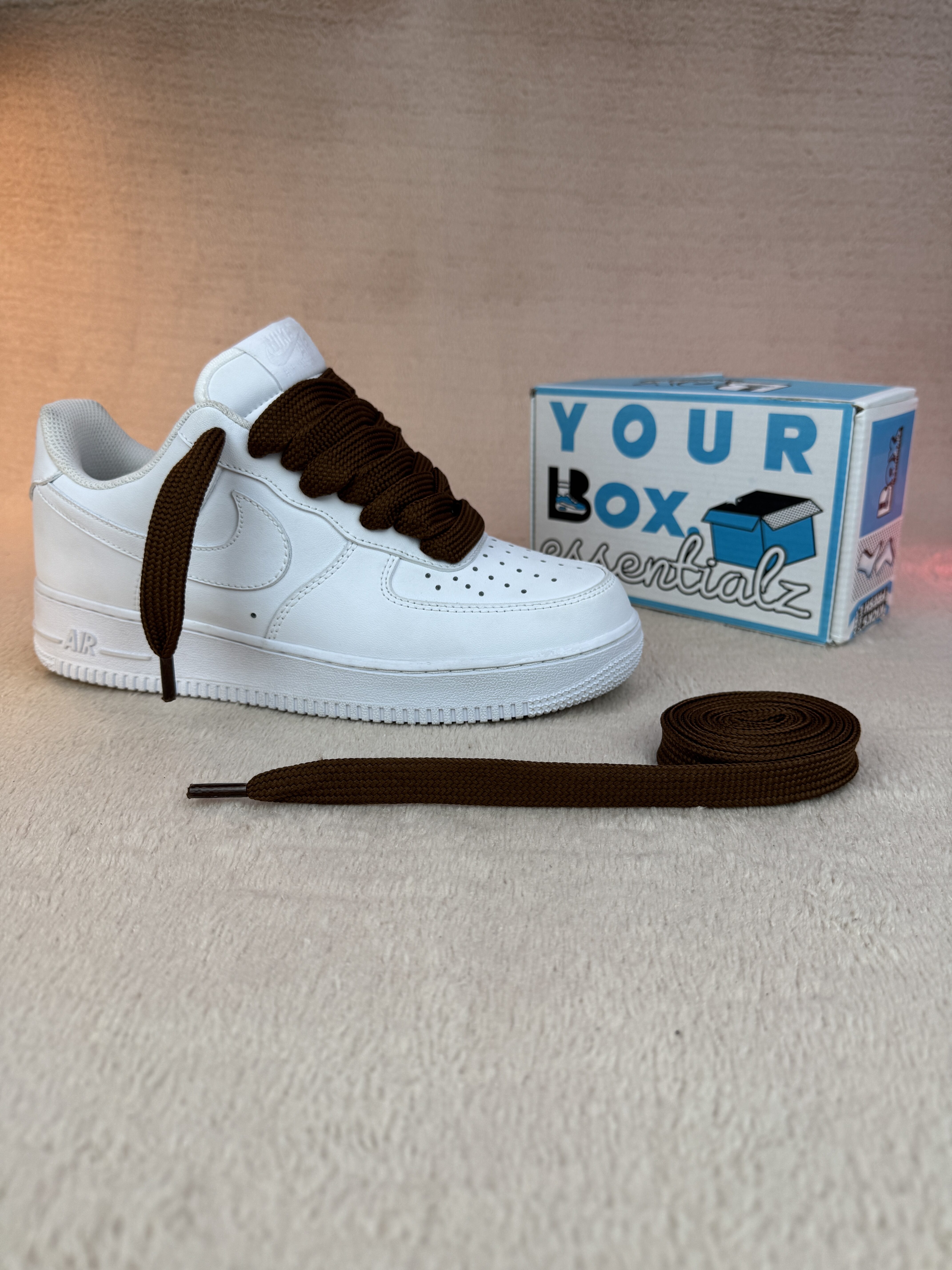 Chunky Wide Flats Laces - Image 15