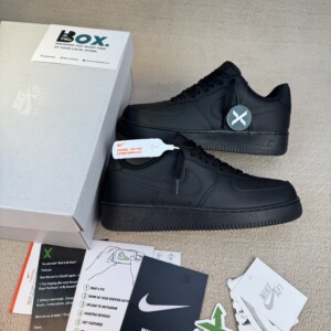 Nike Air Force 1 Low '07Black premium leather