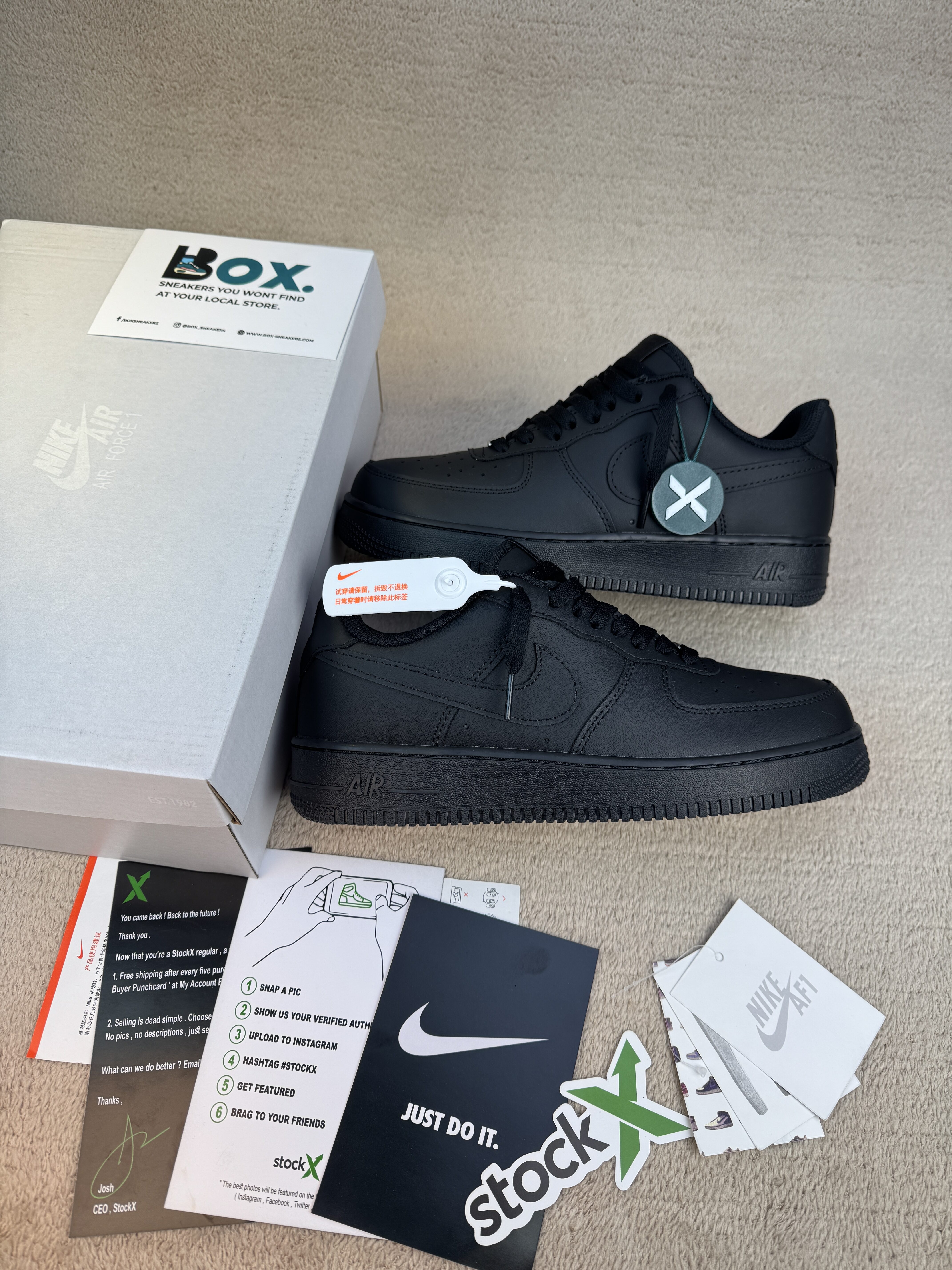Nike Air Force 1 Low '07Black premium leather - Image 2
