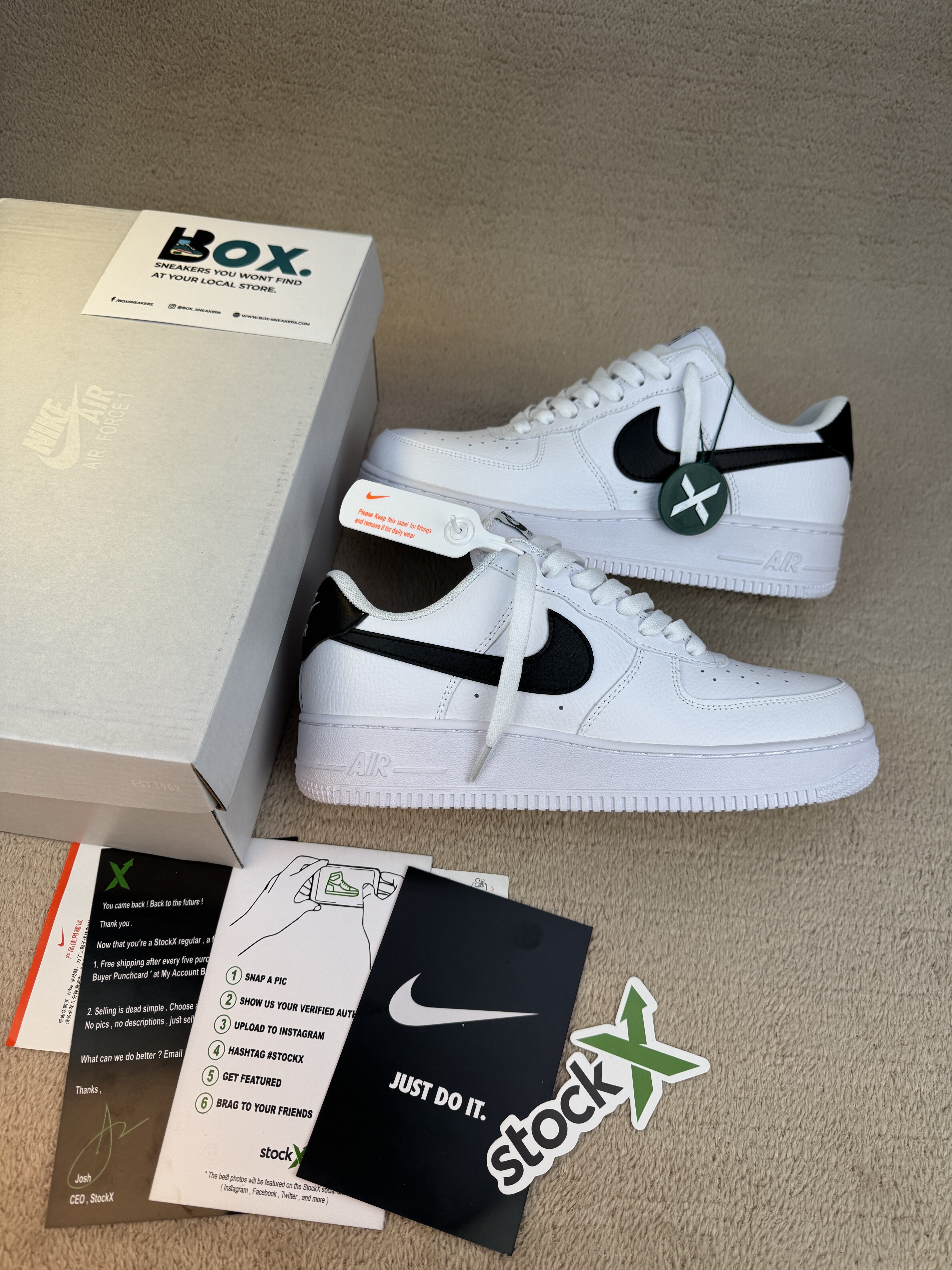 Nike Air Force 1 Low '07 White Black Pebbled Leather - Image 2