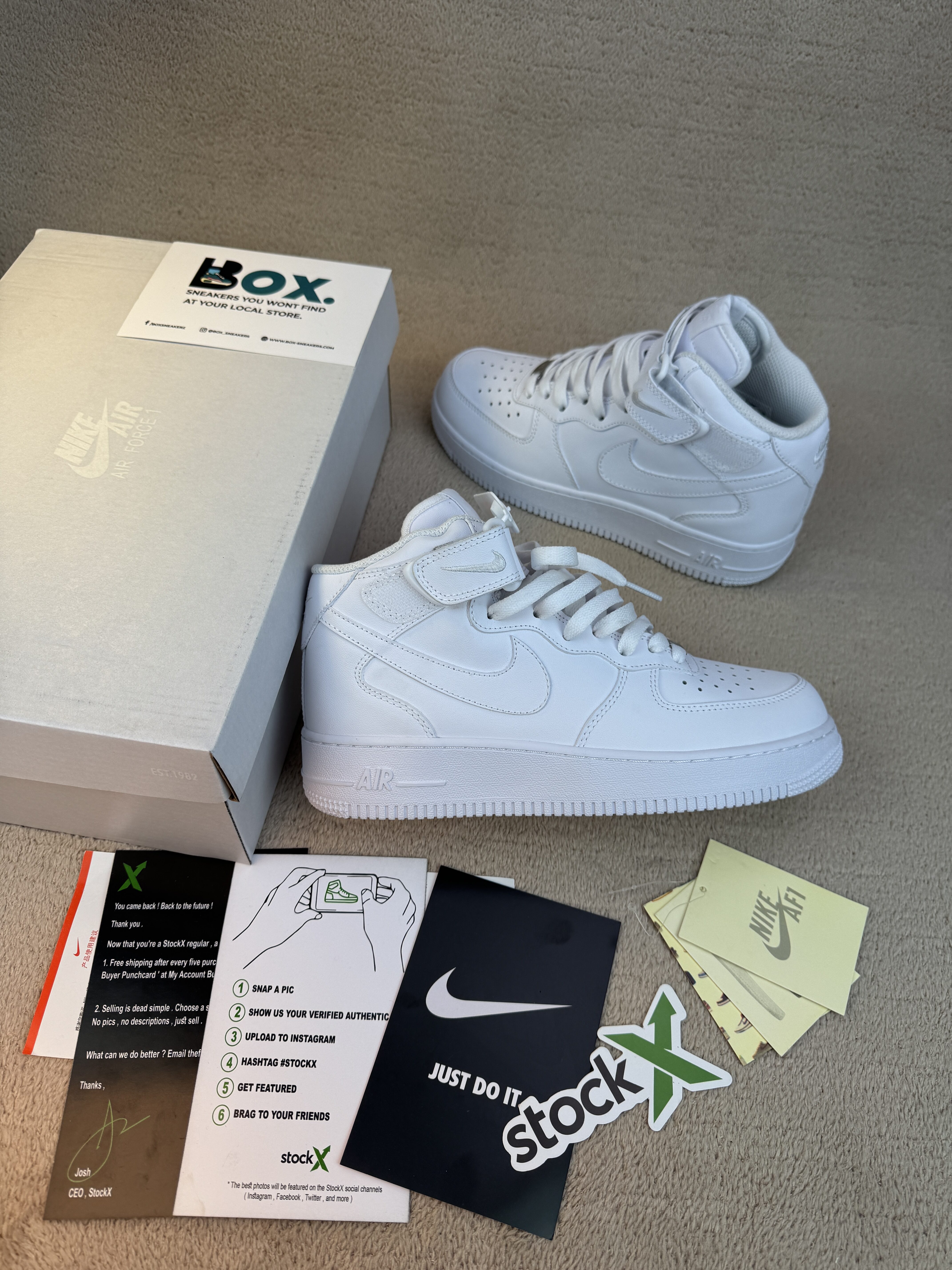 Nike Air Force 1 Mid '07 White - Image 2
