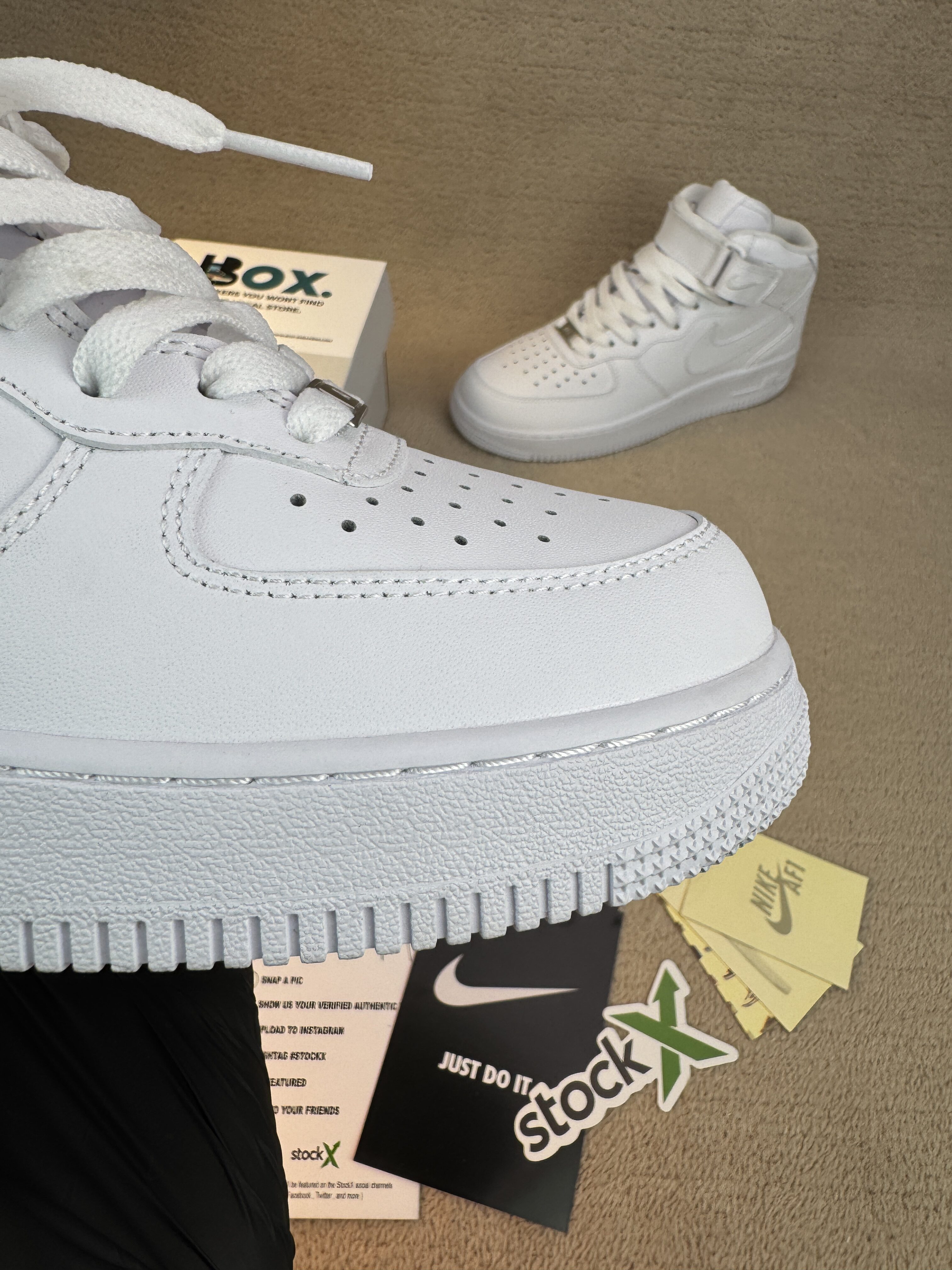Nike Air Force 1 Mid '07 White - Image 5