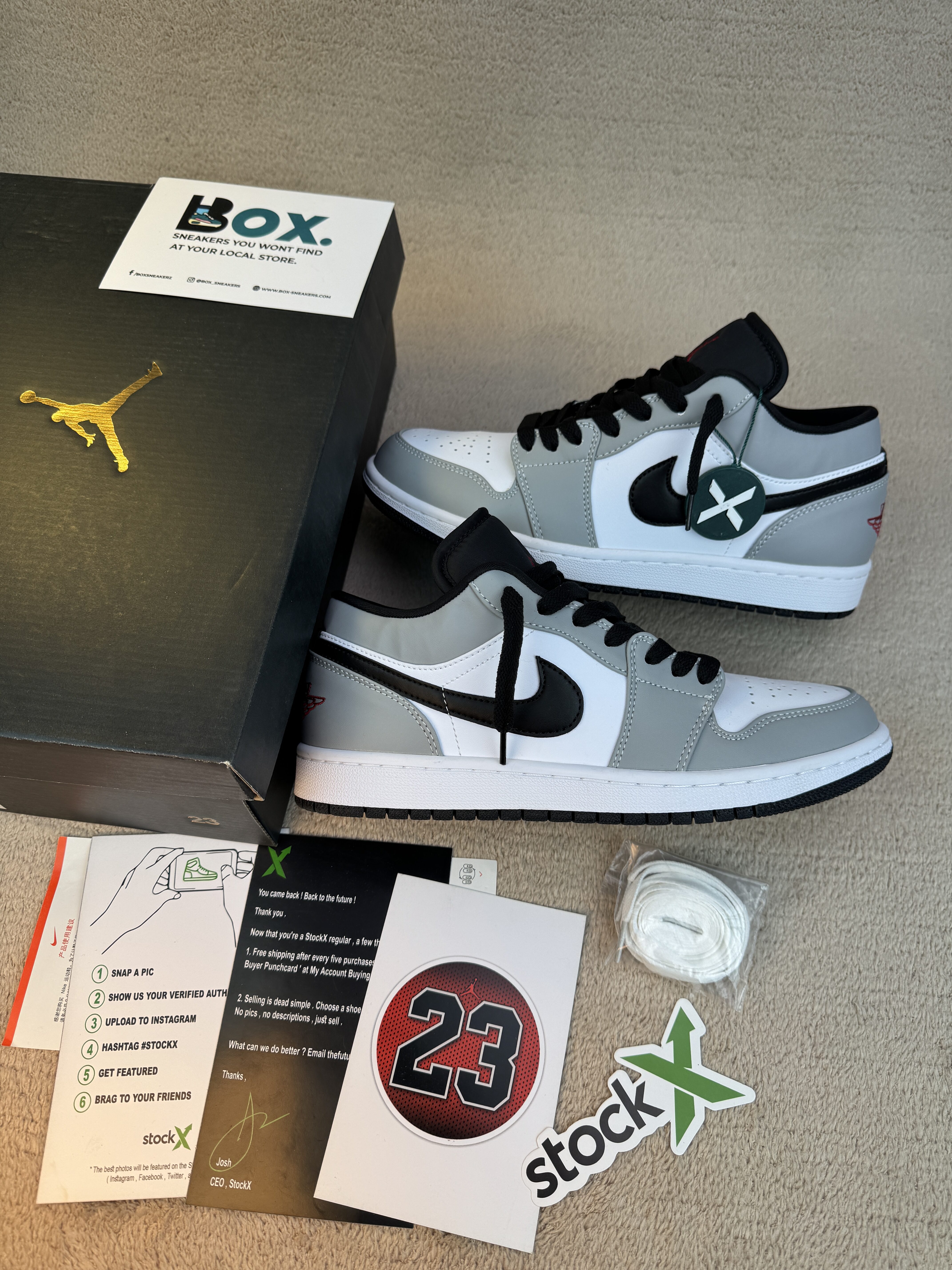 Jordan 1 Low Light Smoke Grey - Image 2