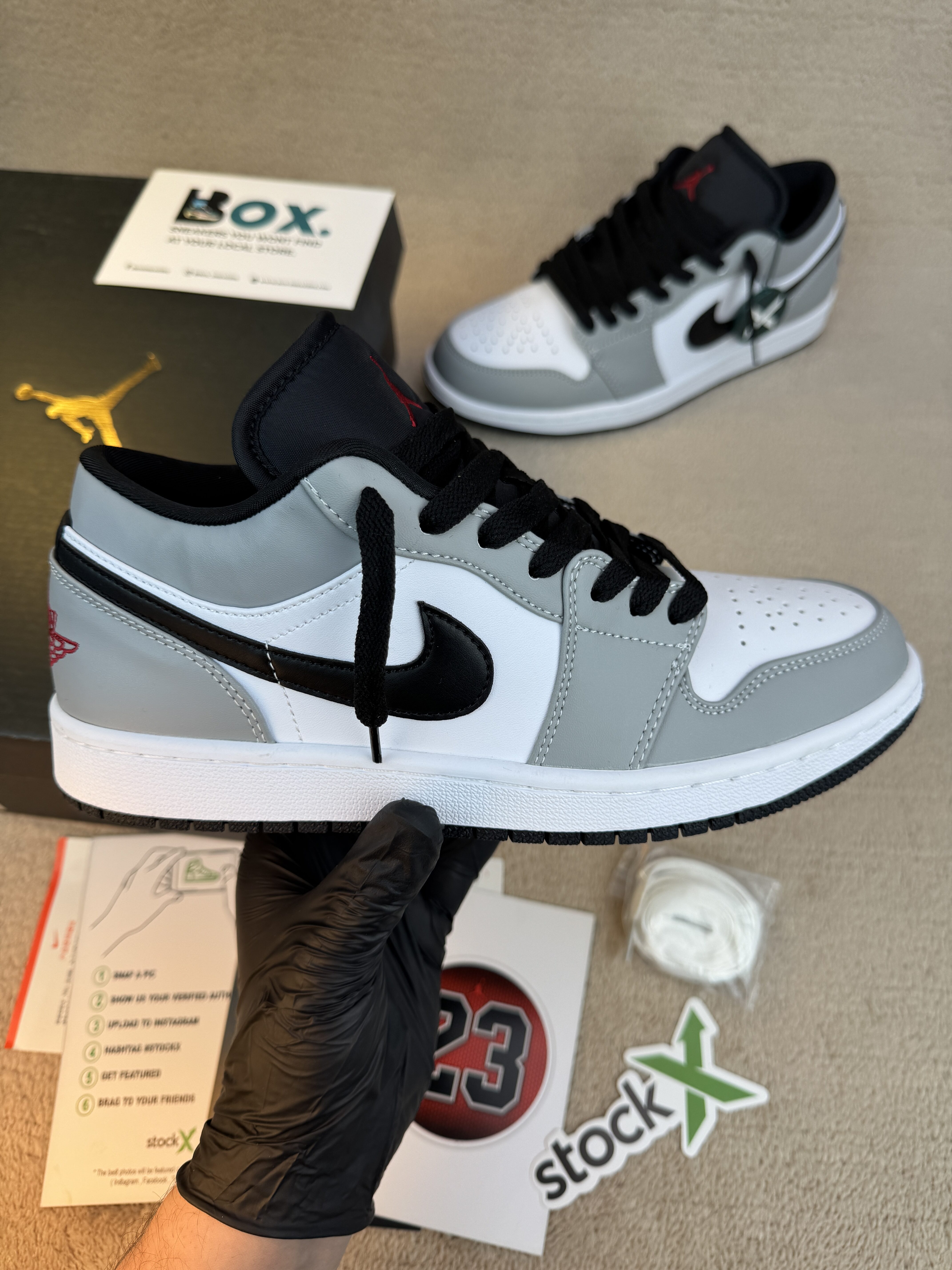 Jordan 1 Low Light Smoke Grey - Image 3