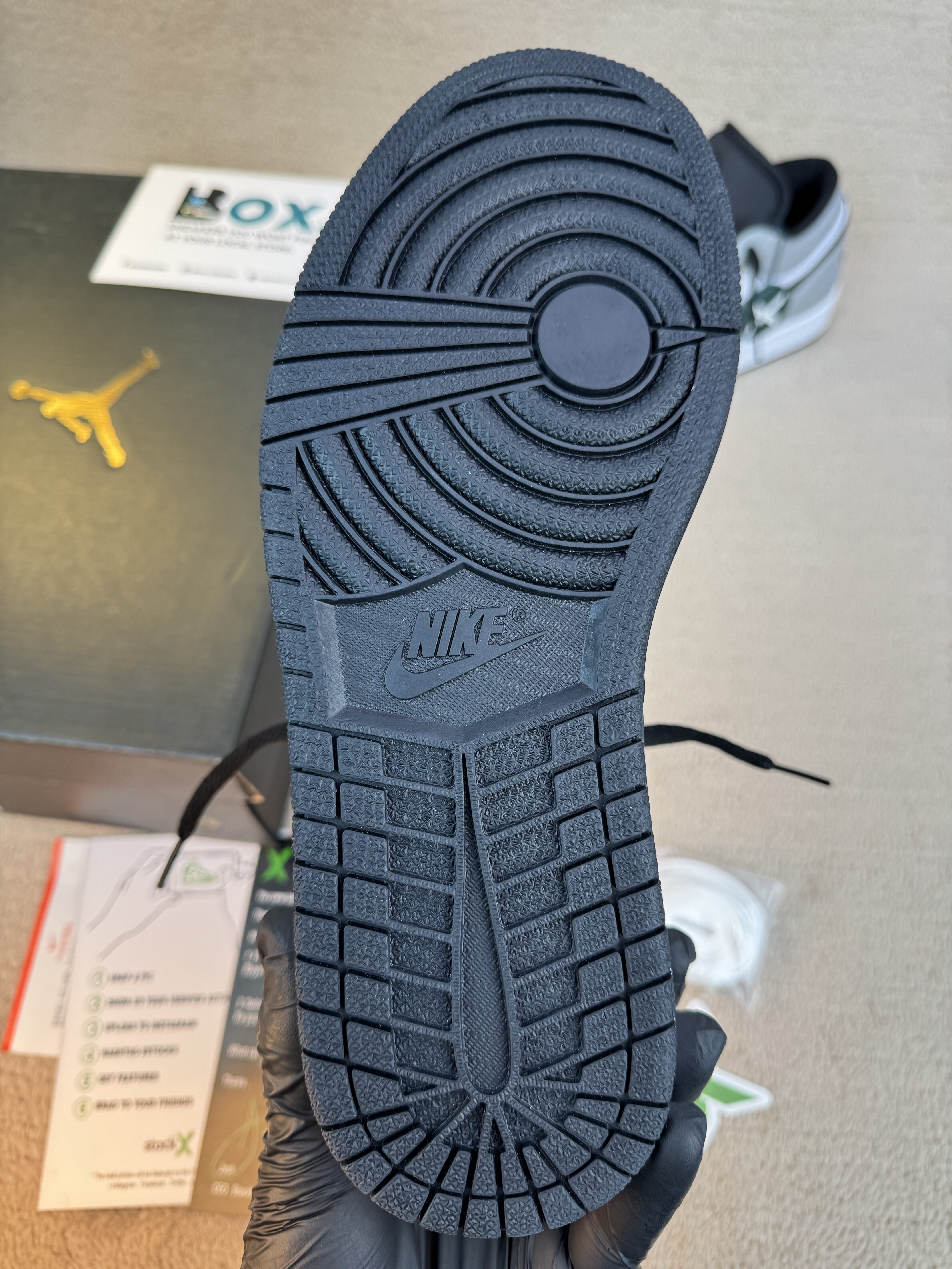 Jordan 1 Low Light Smoke Grey - Image 12