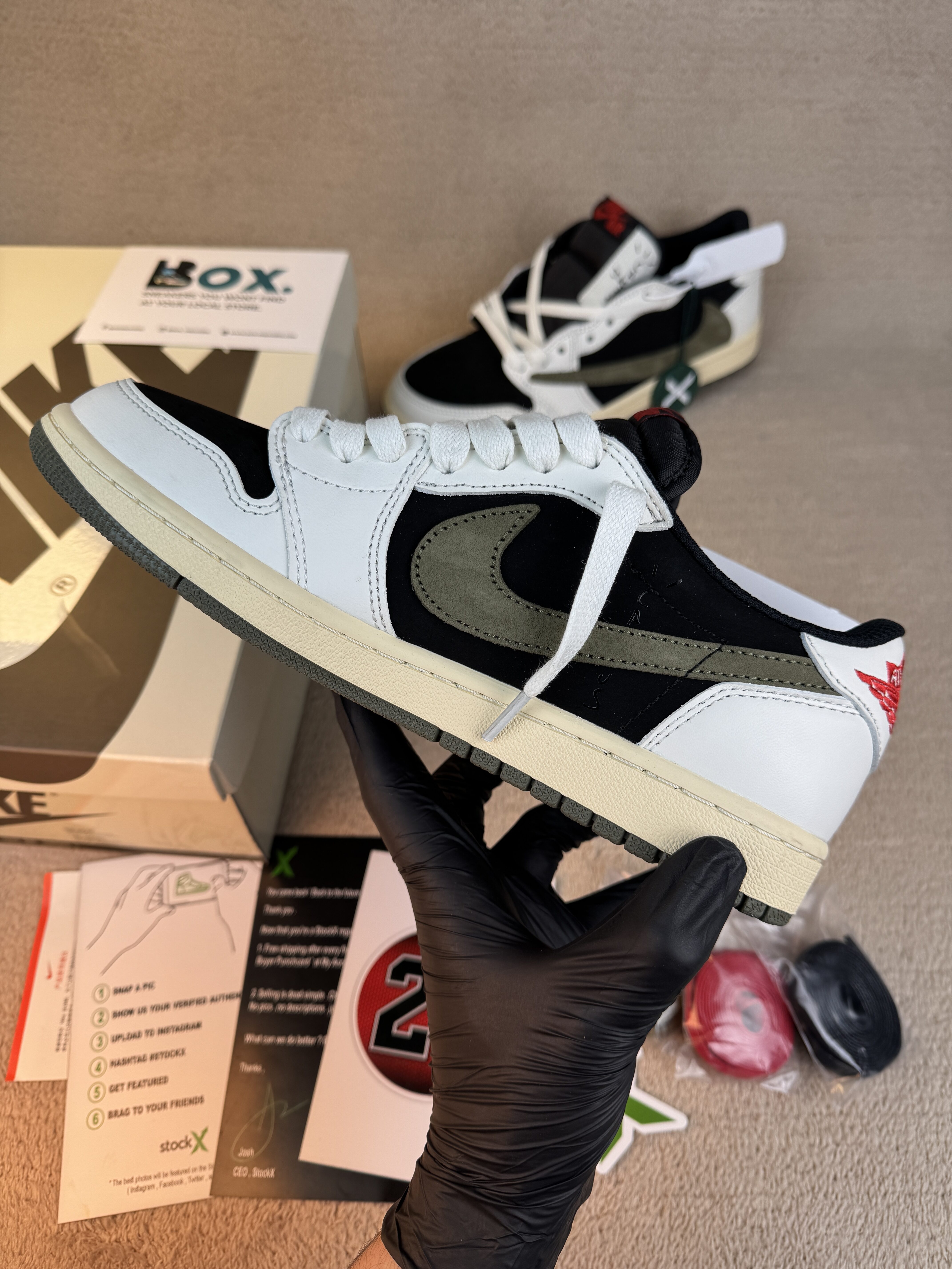 Jordan 1 Retro Low OG SP Travis Scott Olive - Image 12