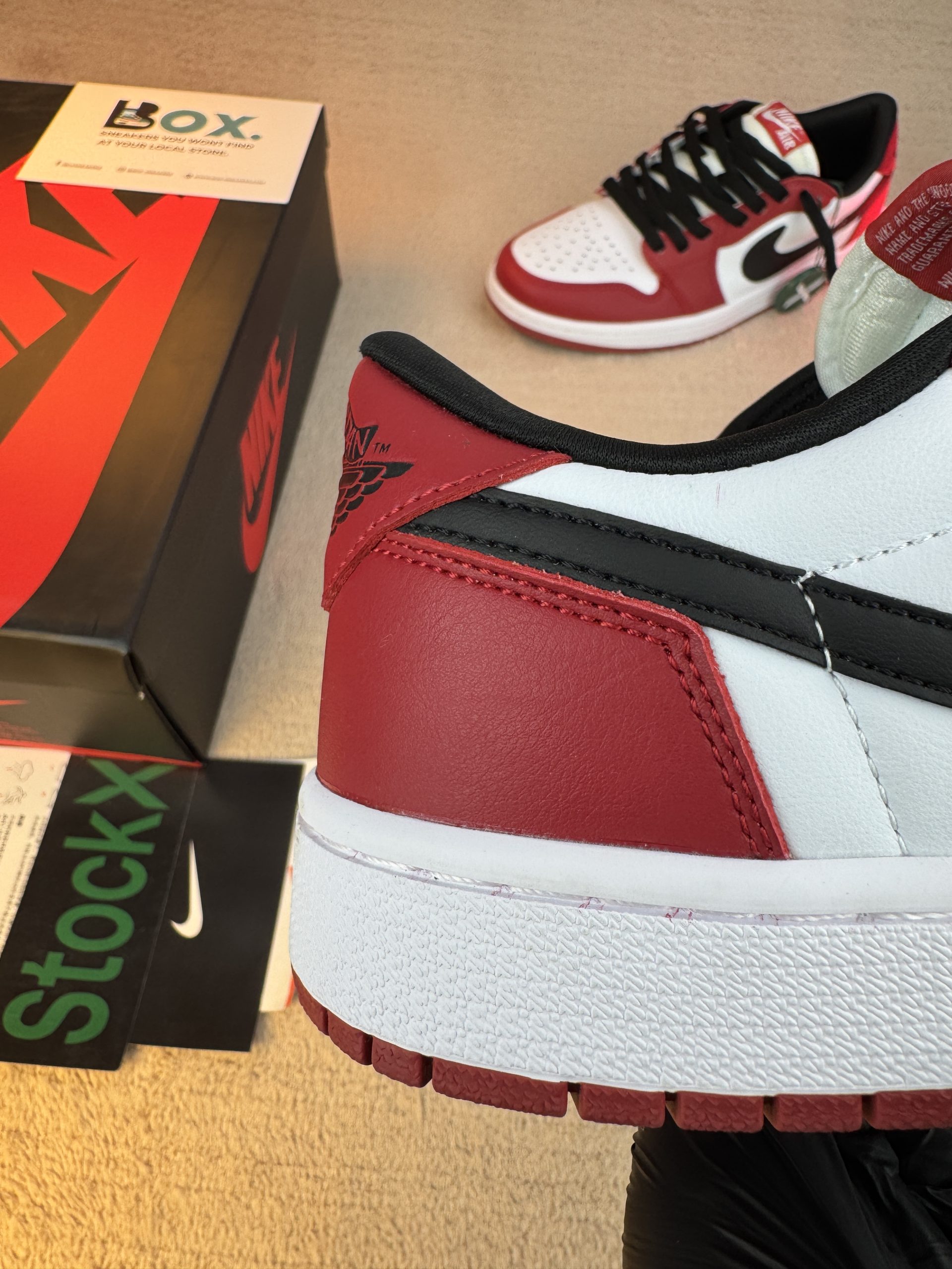 Jordan 1 Retro Low OG Chicago - Image 4