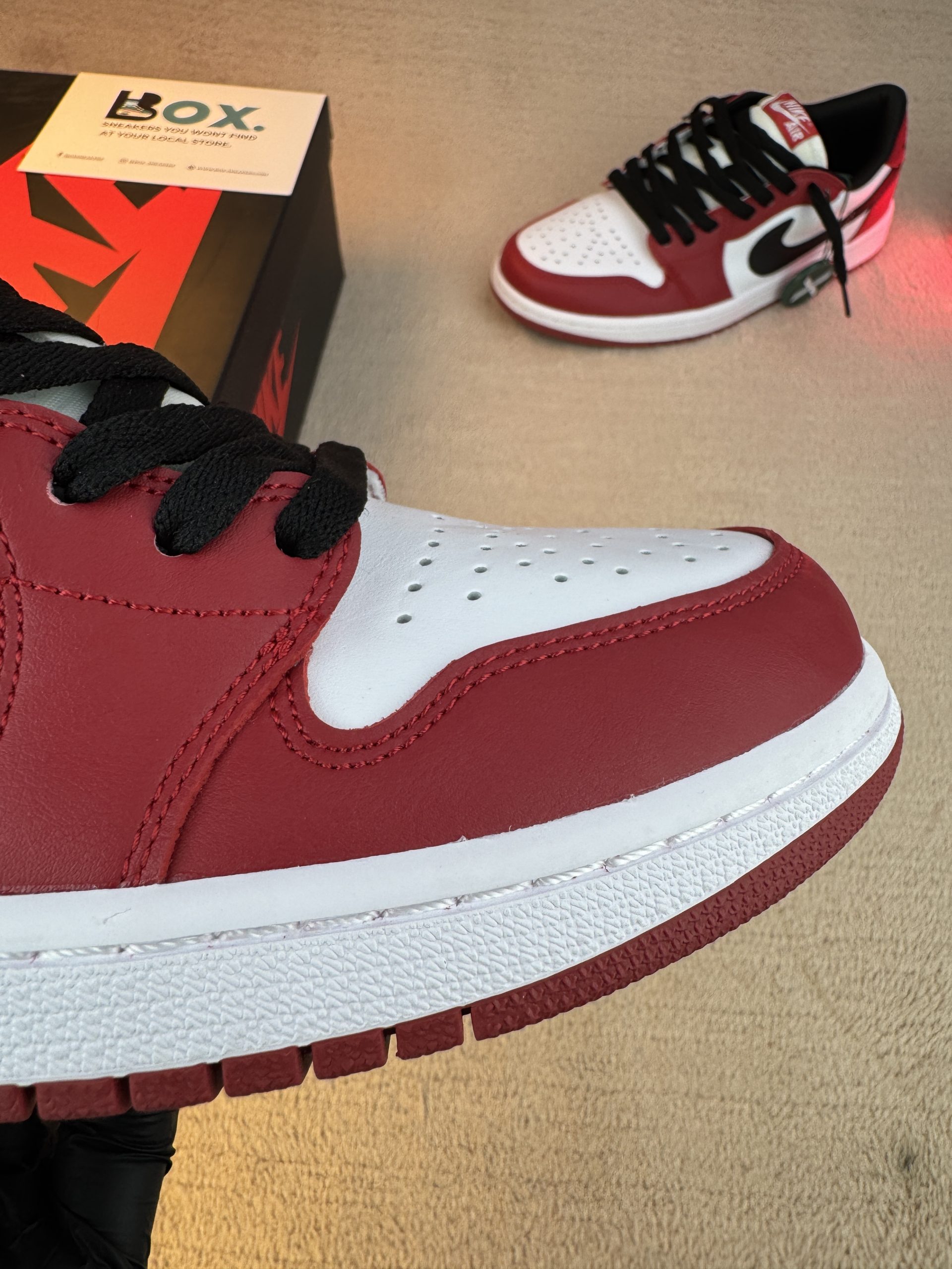 Jordan 1 Retro Low OG Chicago - Image 6