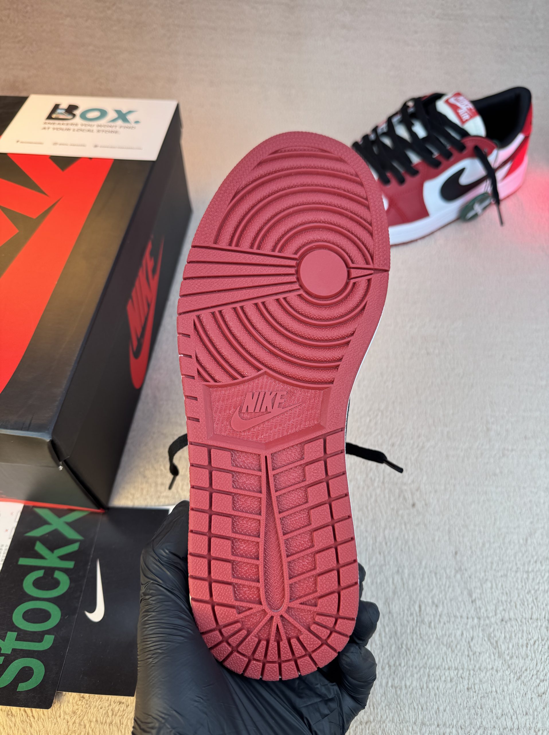 Jordan 1 Retro Low OG Chicago - Image 13