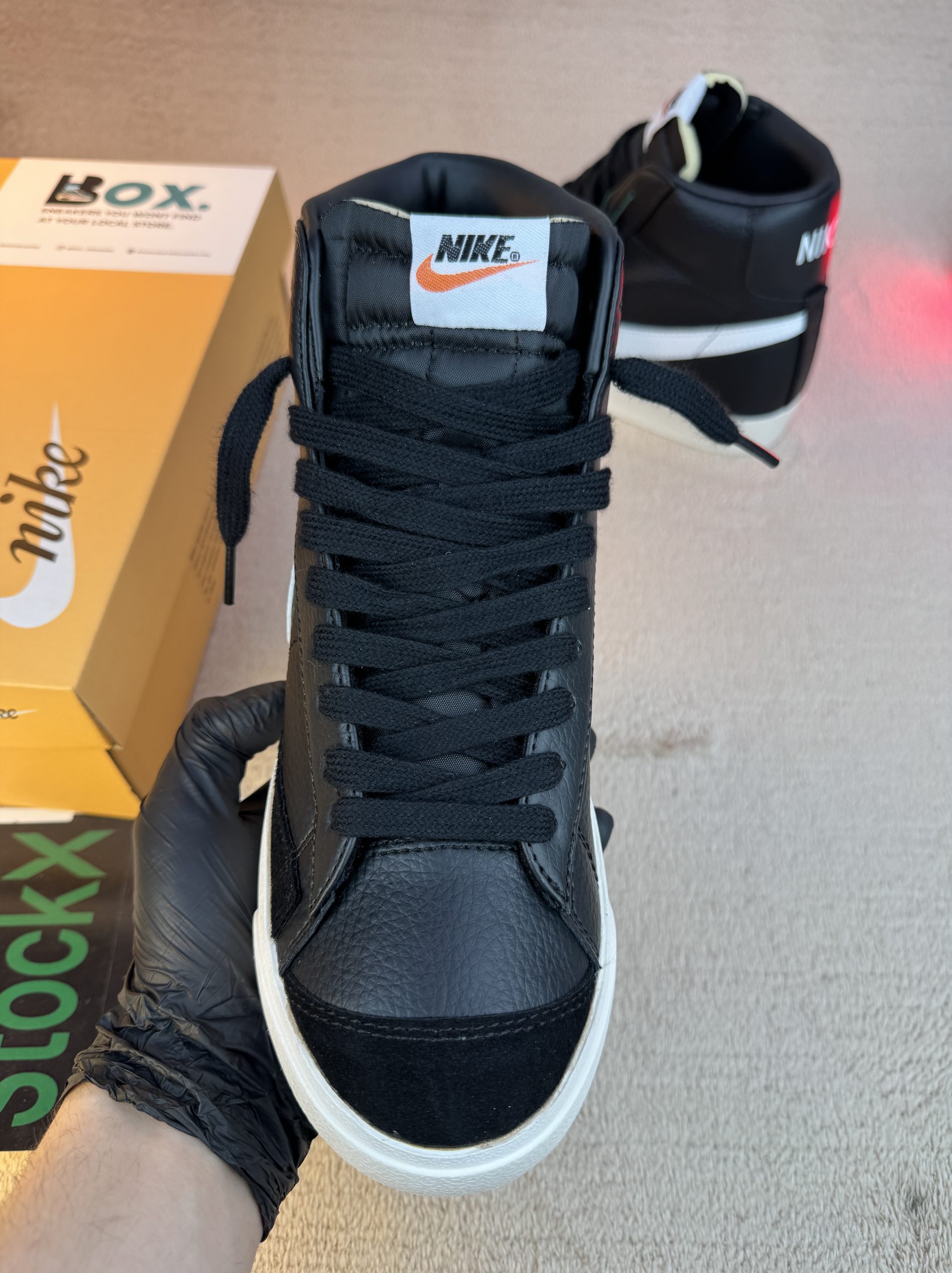 Nike Blazer Mid '77 - Black - Image 8