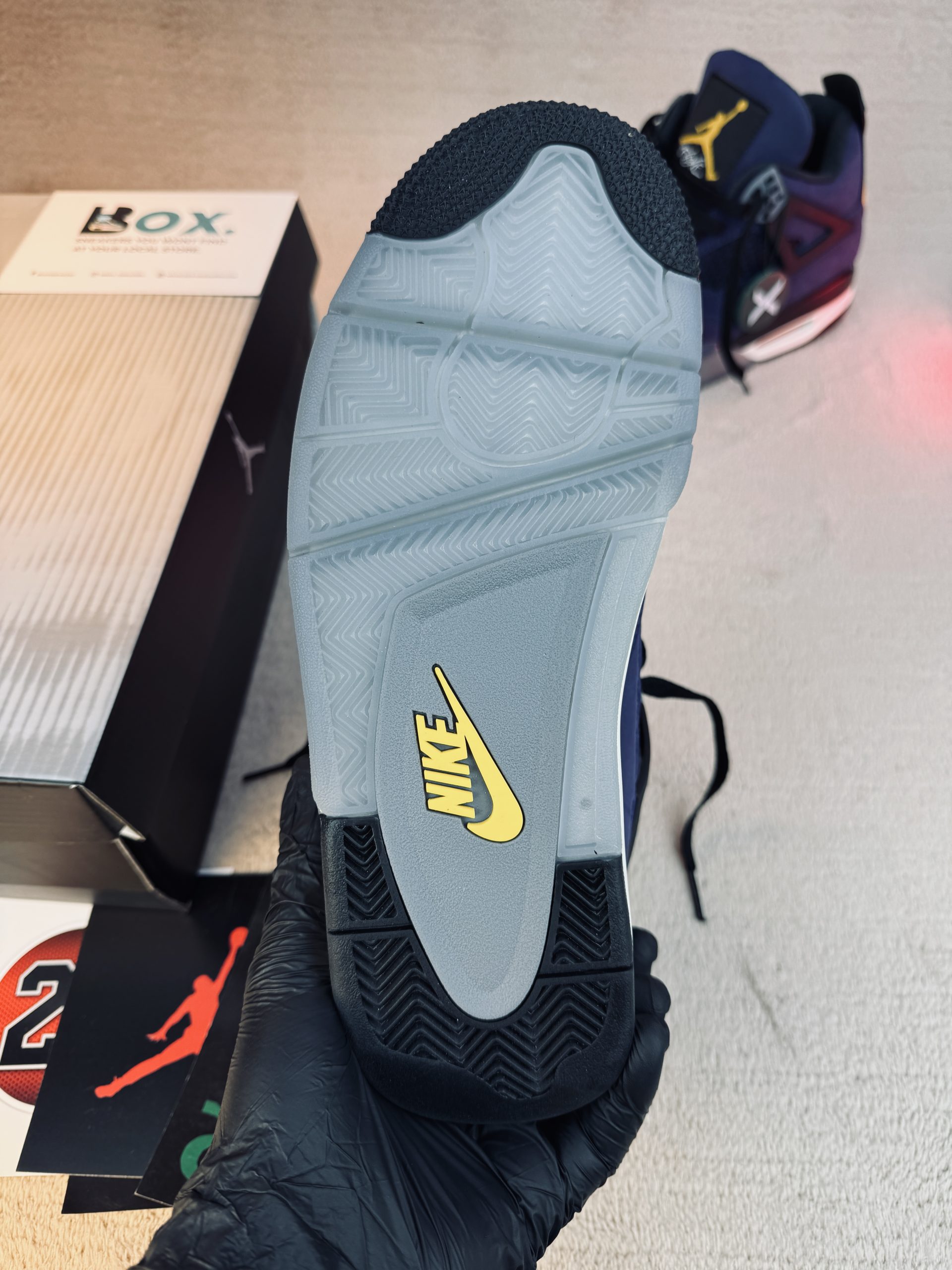 Jordan 4 Retro Lakers - Image 15