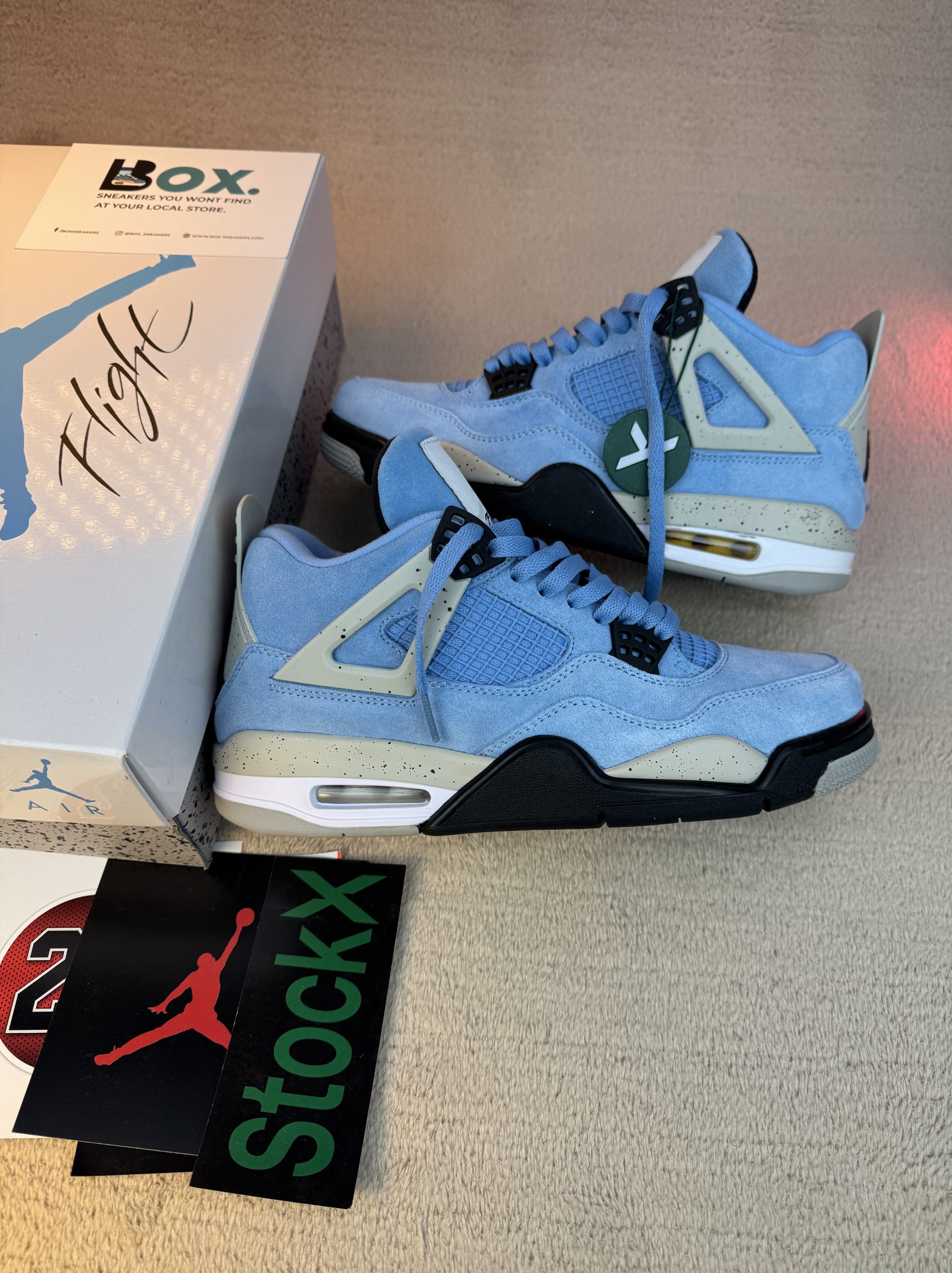 Jordan 4 Retro University Blue - Image 16