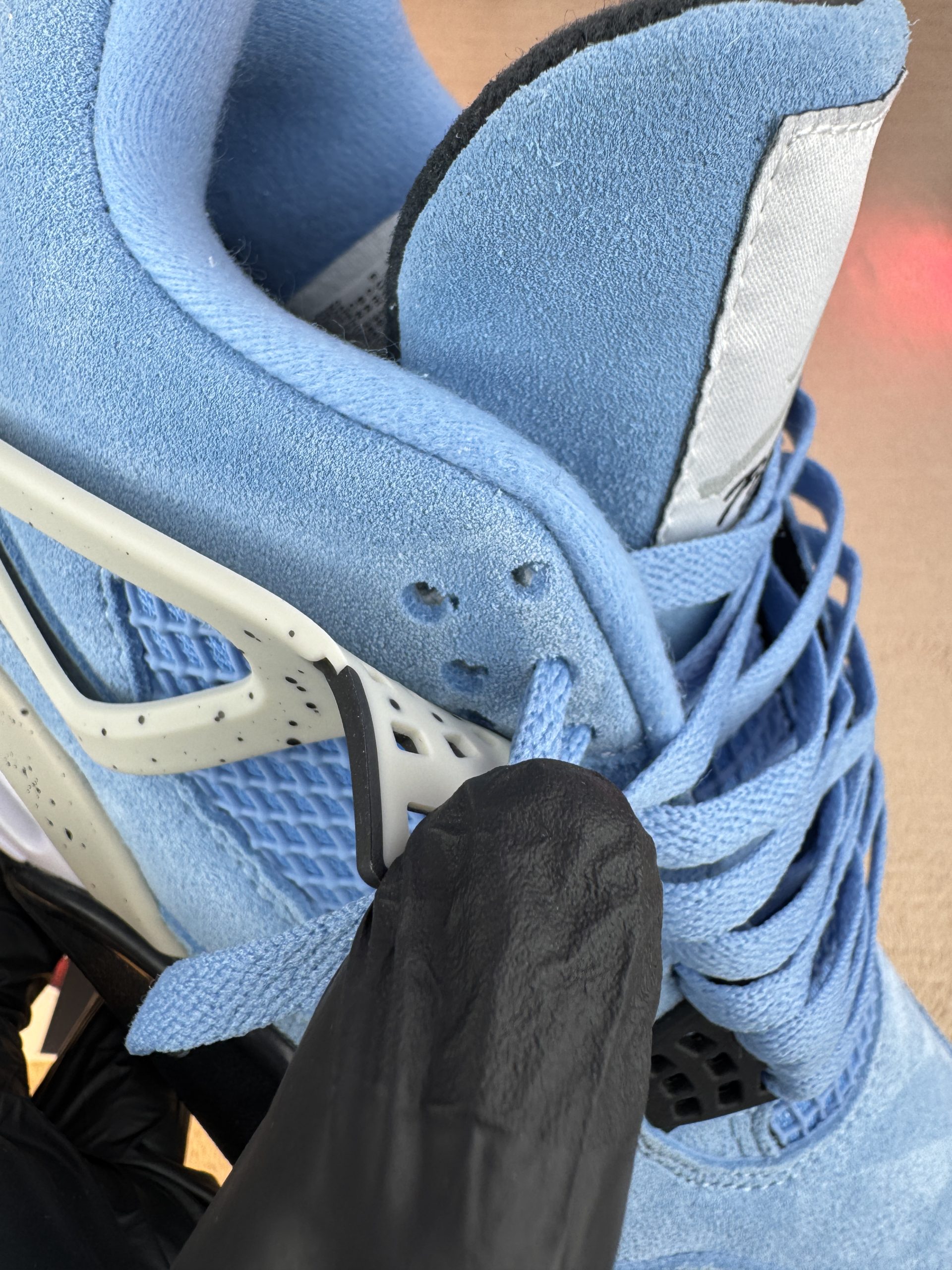 Jordan 4 Retro University Blue - Image 10
