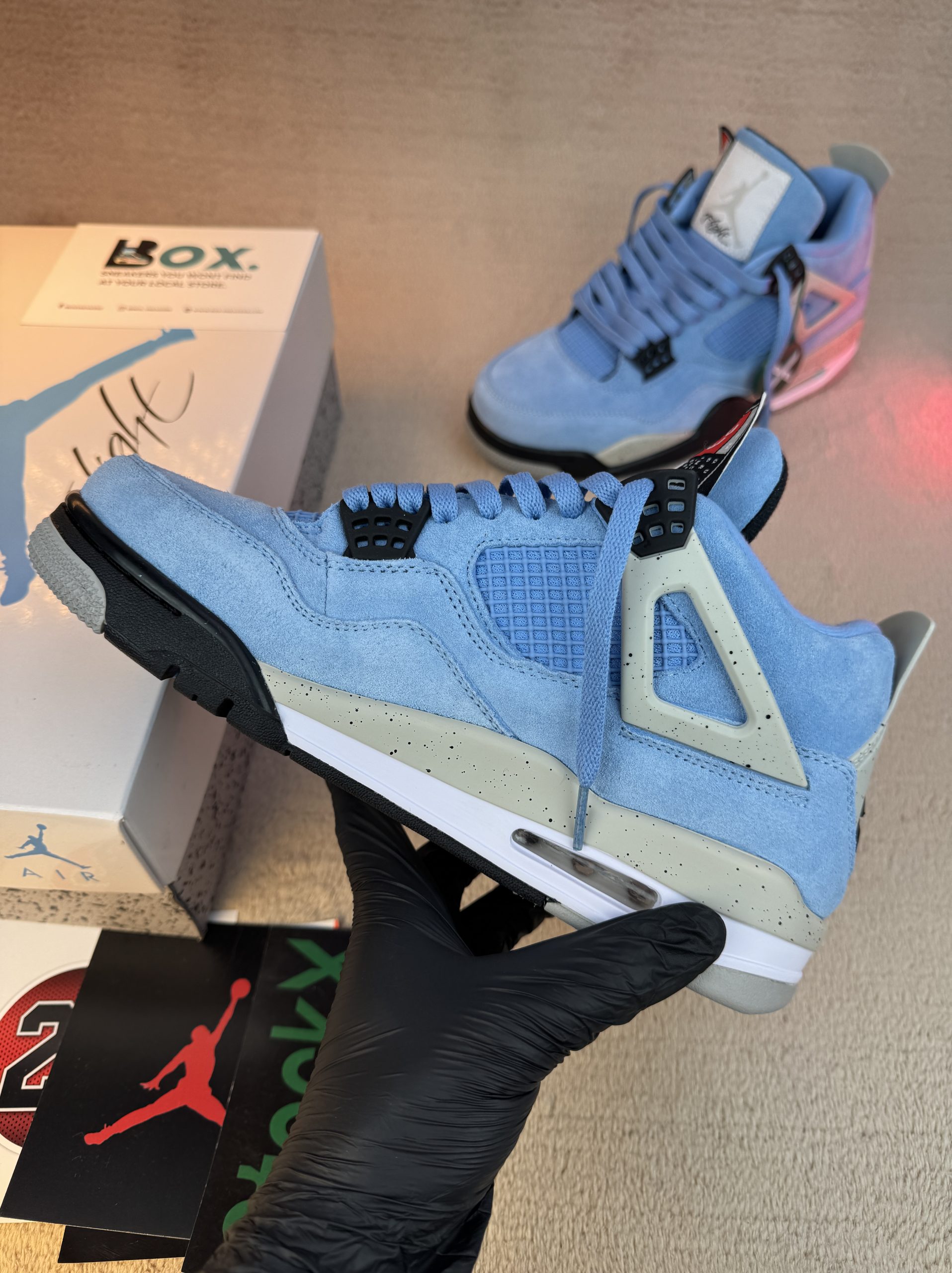 Jordan 4 Retro University Blue - Image 14