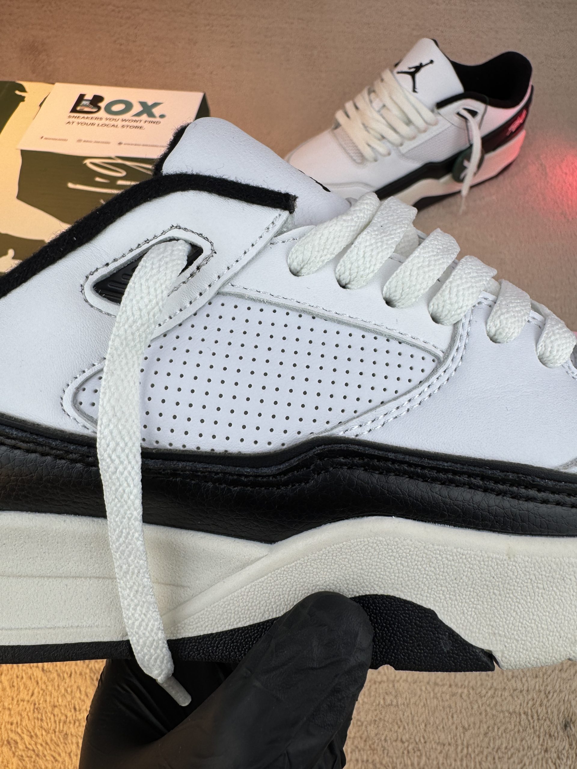 Jordan Flight Court White Black Sail - Image 5
