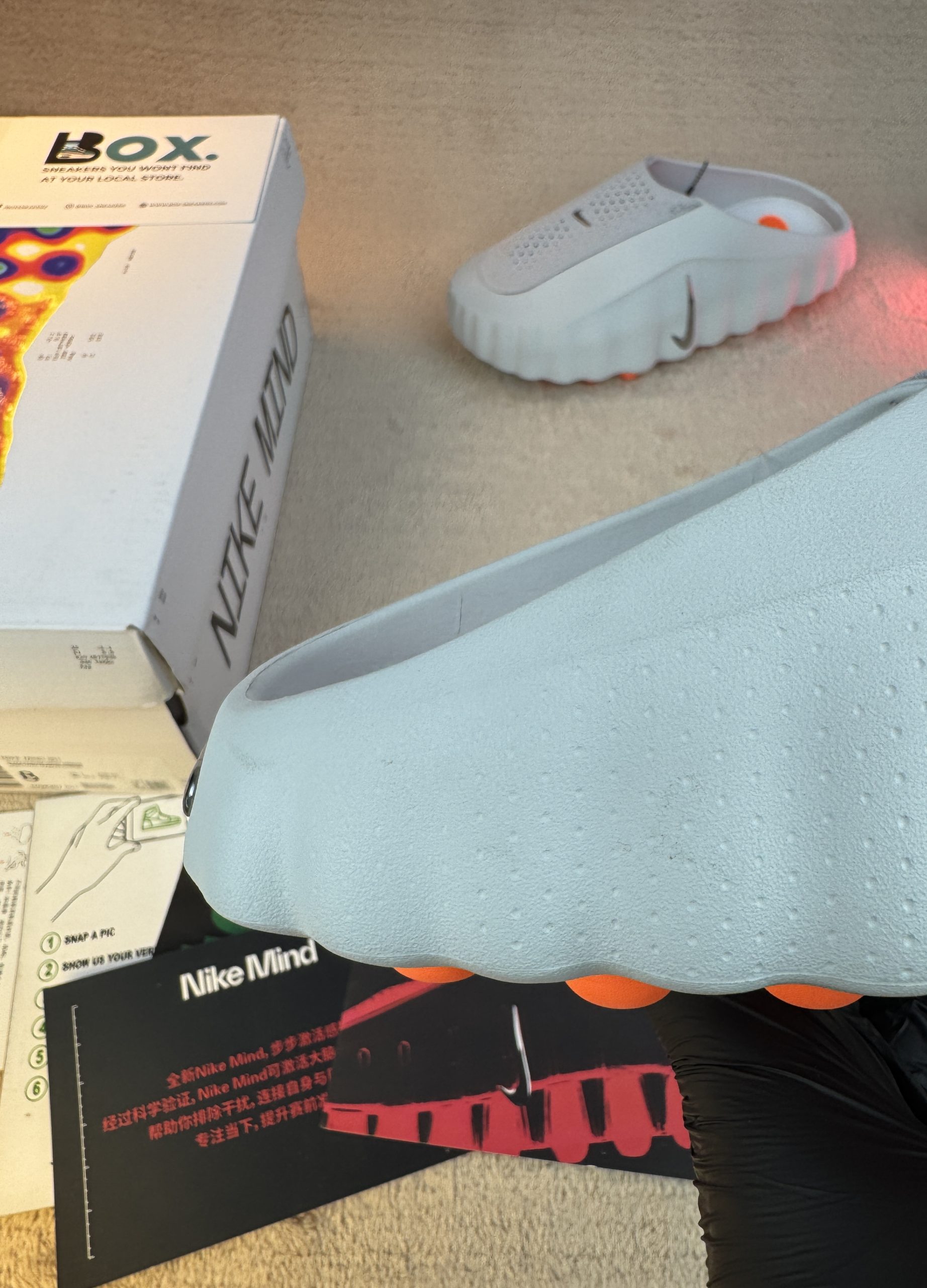 Nike Mind 001 Slide Light Smoke Grey - Image 4