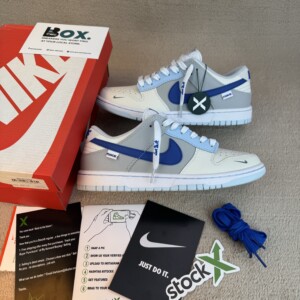 NIKE Dunk Low 'Ivory Hyper Royal'
