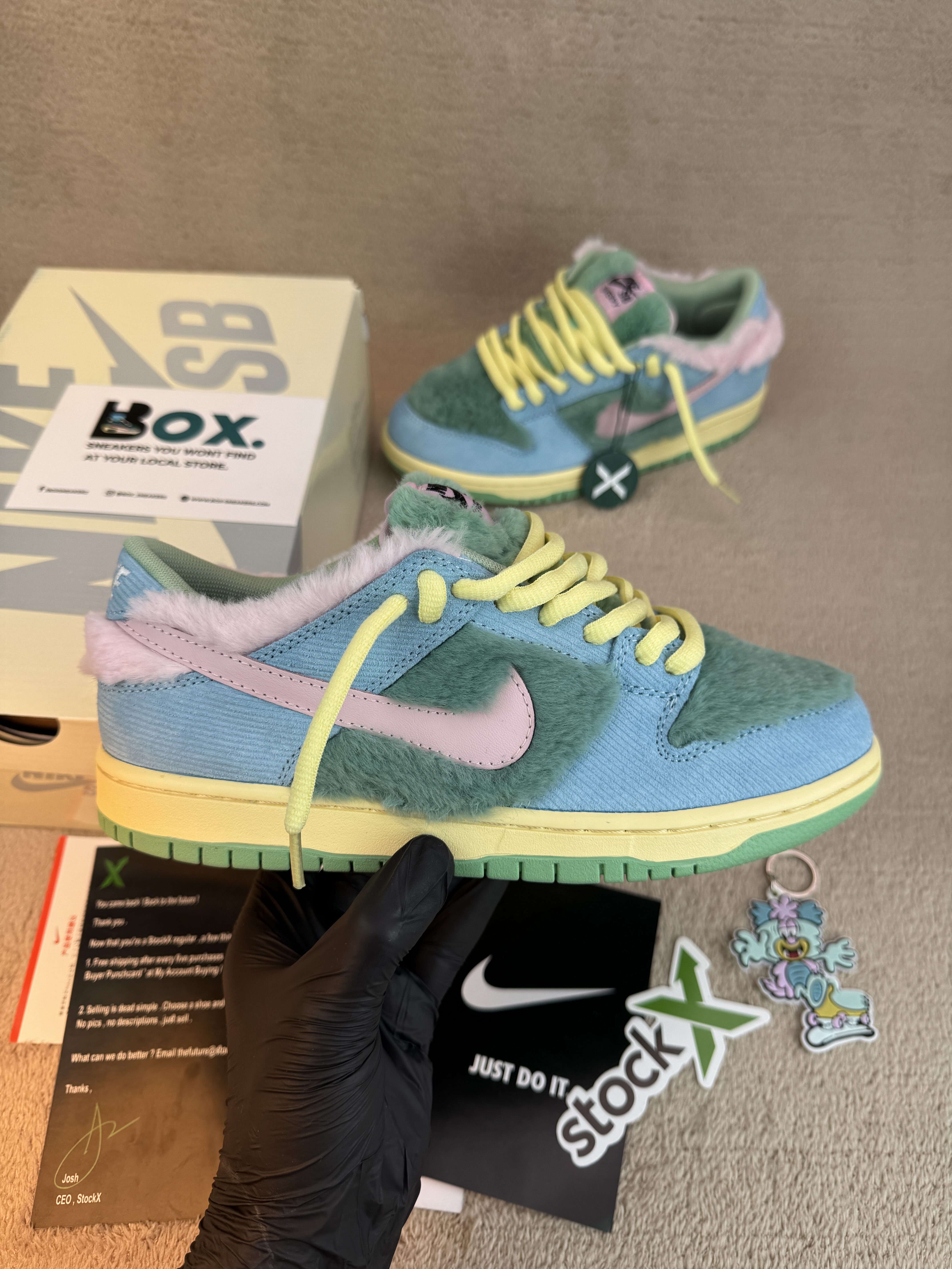 "Nike SB Dunk Low Verdy Visty" - Image 3