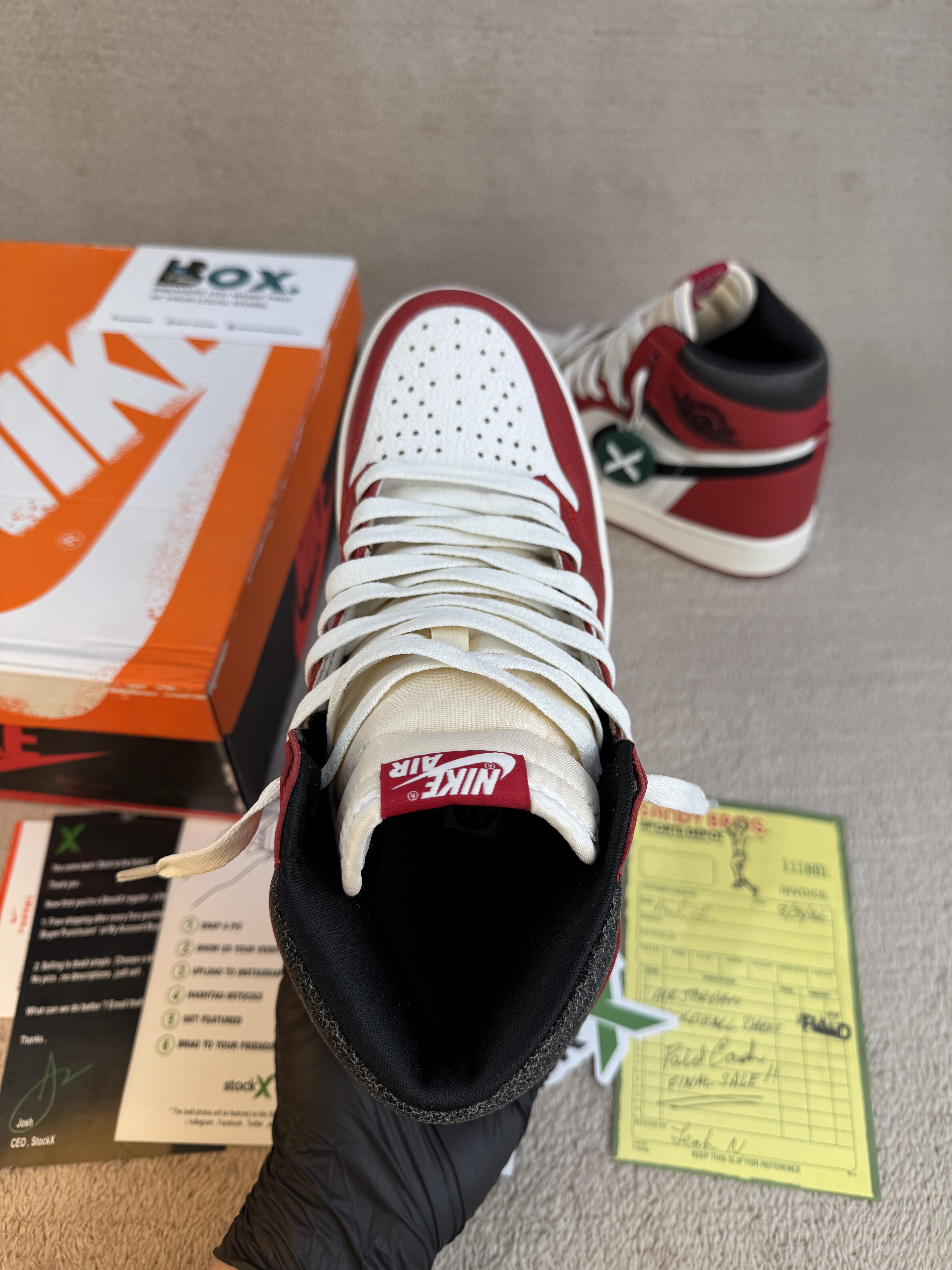 Jordan 1 Retro High OG Chicago Lost and Found - Image 10