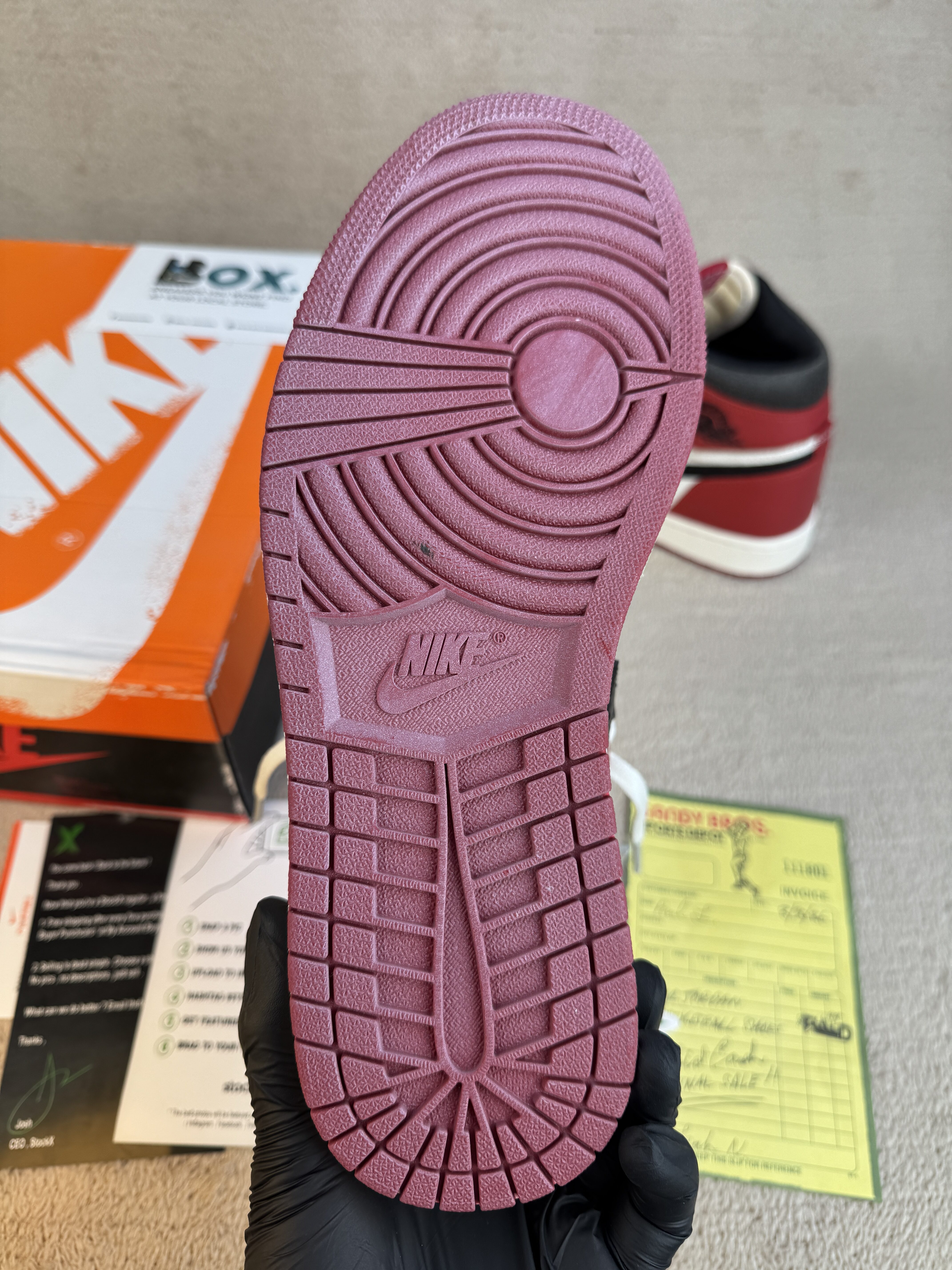 Jordan 1 Retro High OG Chicago Lost and Found - Image 12