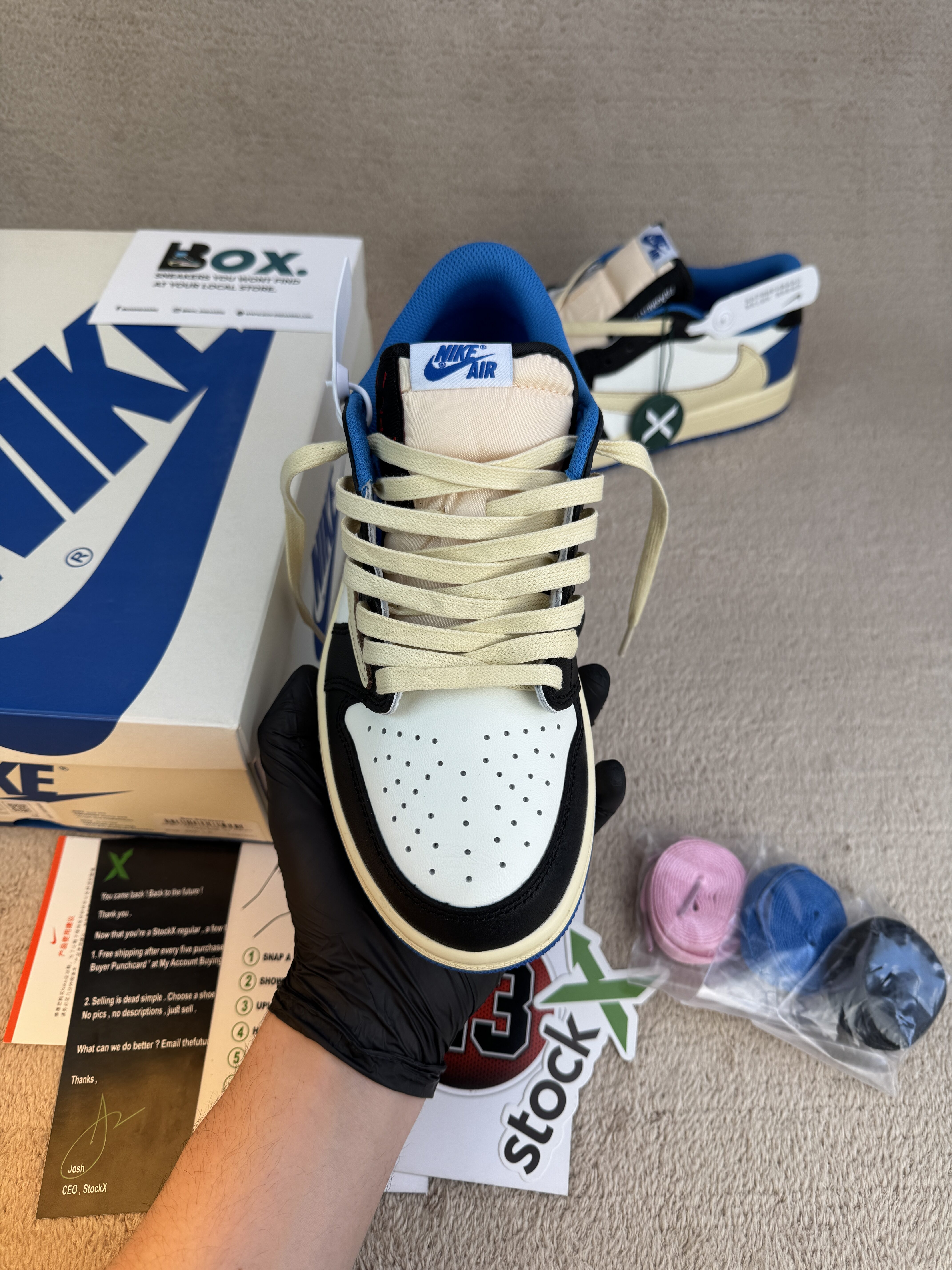 Jordan 1 Retro Low OG SP Fragment x Travis Scott - Image 9