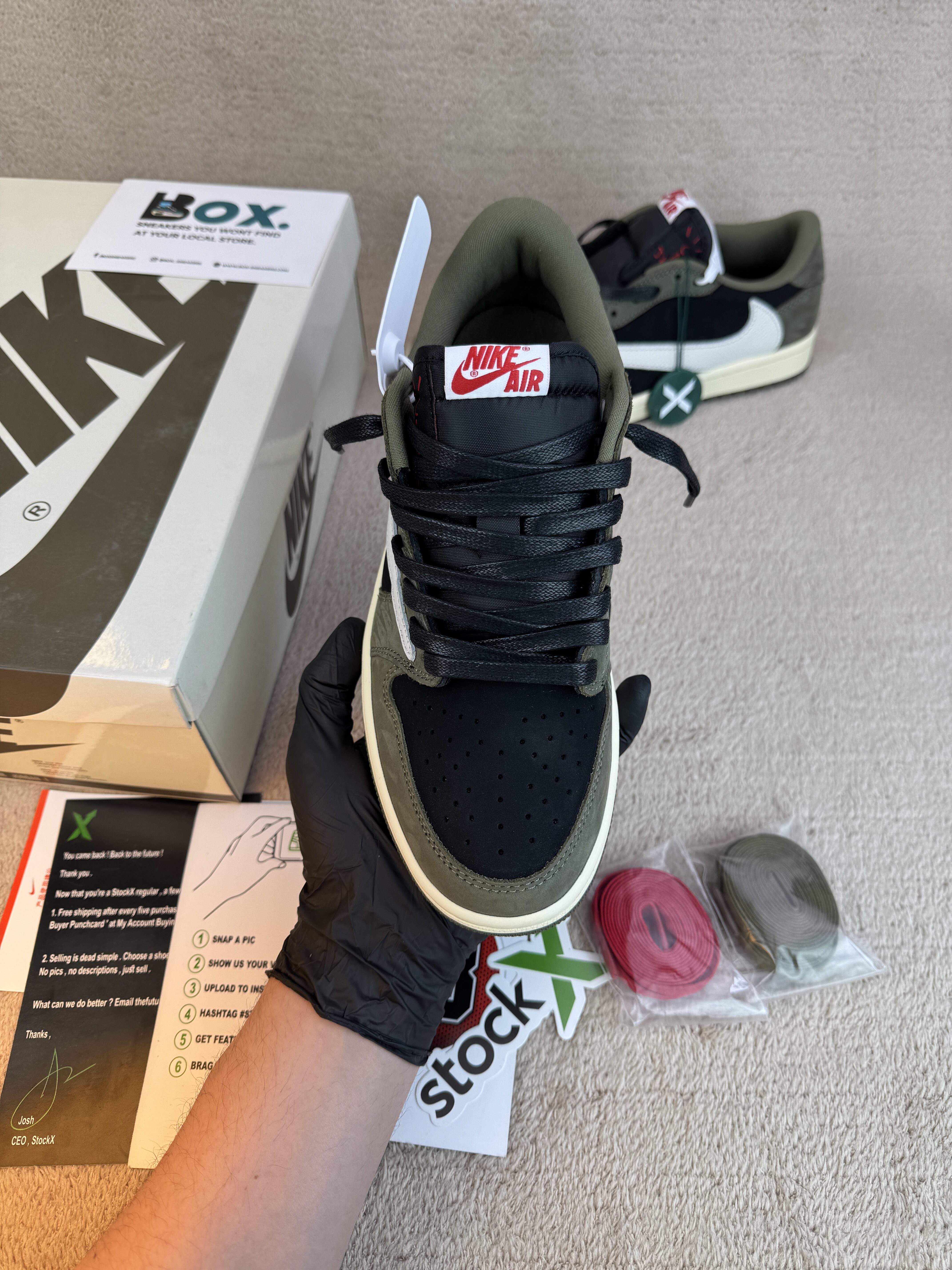 Jordan 1 Retro Low OG SP Travis Scott Black Olive - Image 9