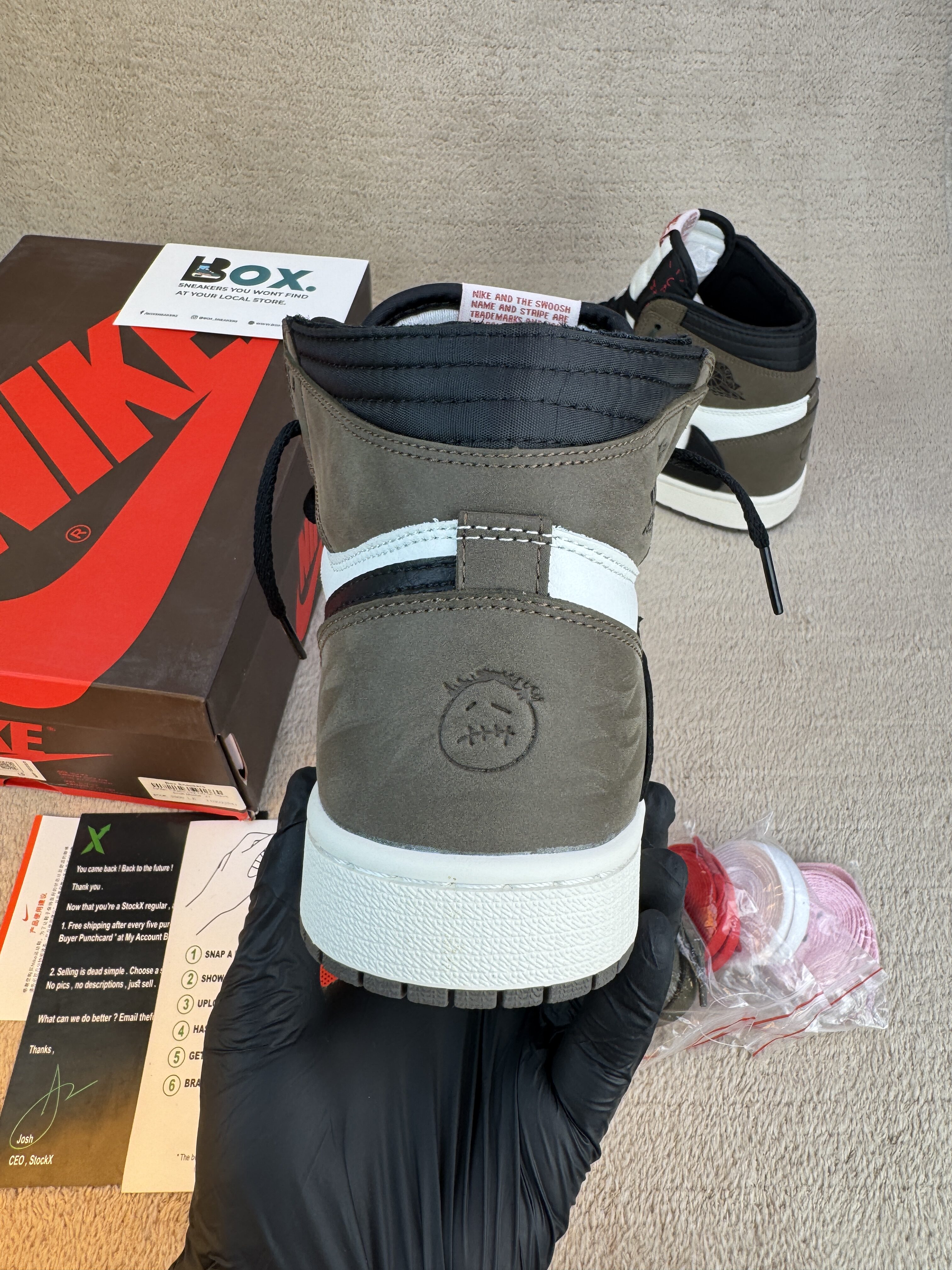 Jordan 1 Retro High OG SP Travis Scott Mocha - Image 11