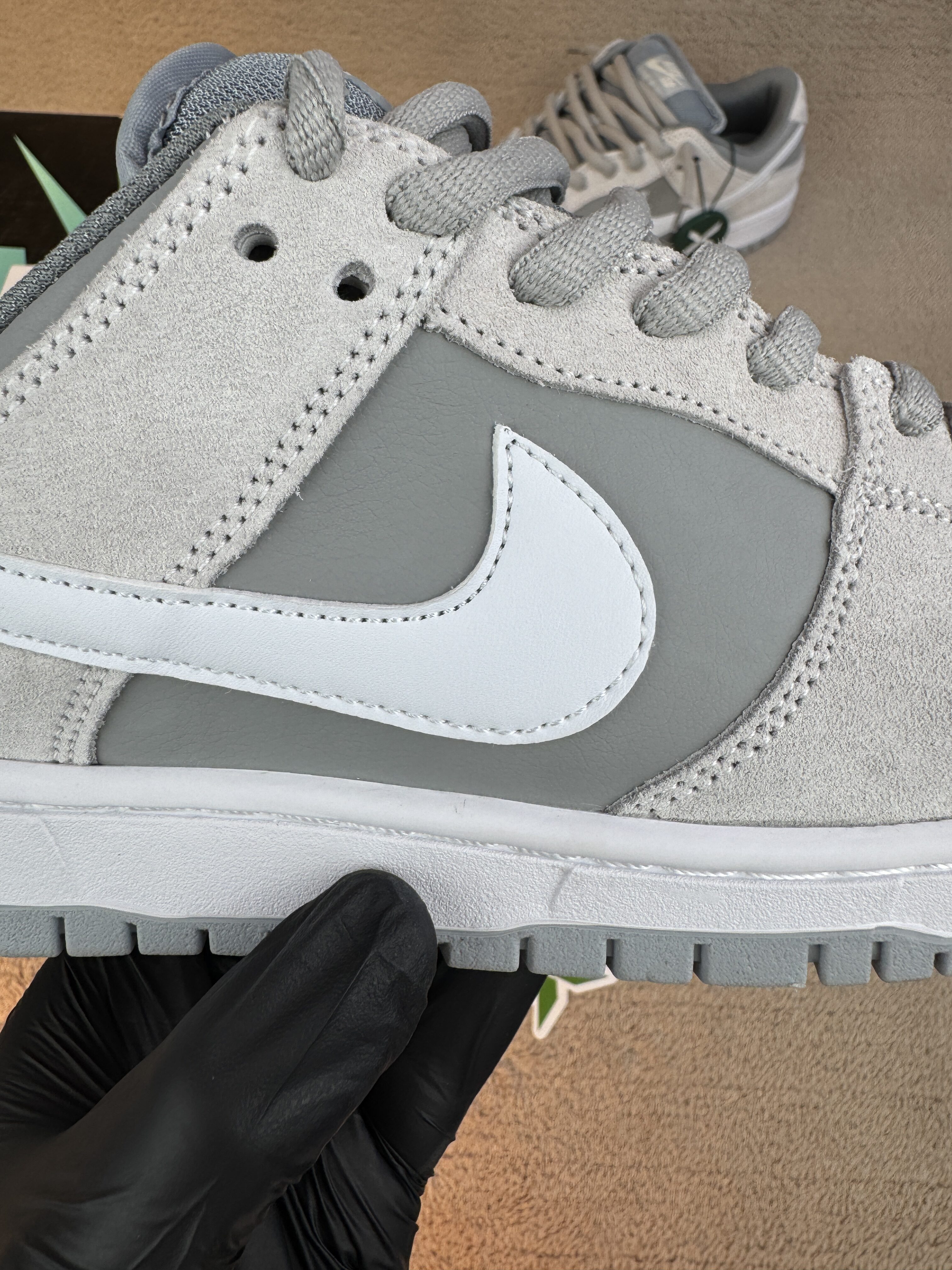 Nike SB Dunk Low Summit White Wolf Grey - Image 5