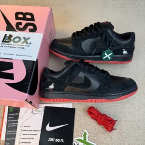 Nike SB Dunk Low Black Pigeon