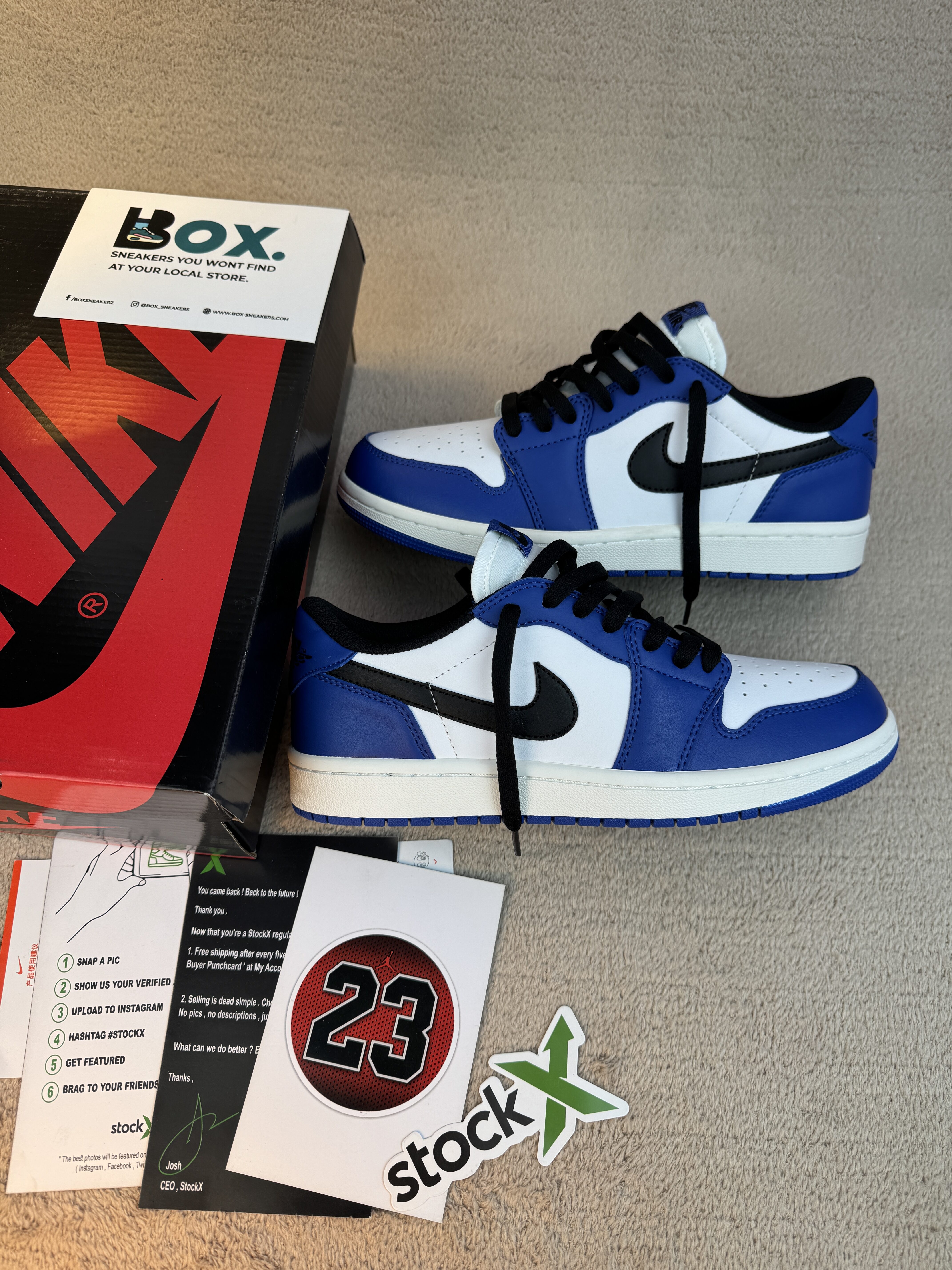 Air Jordan 1 Retro Low OG 'Game Royal' - Image 2