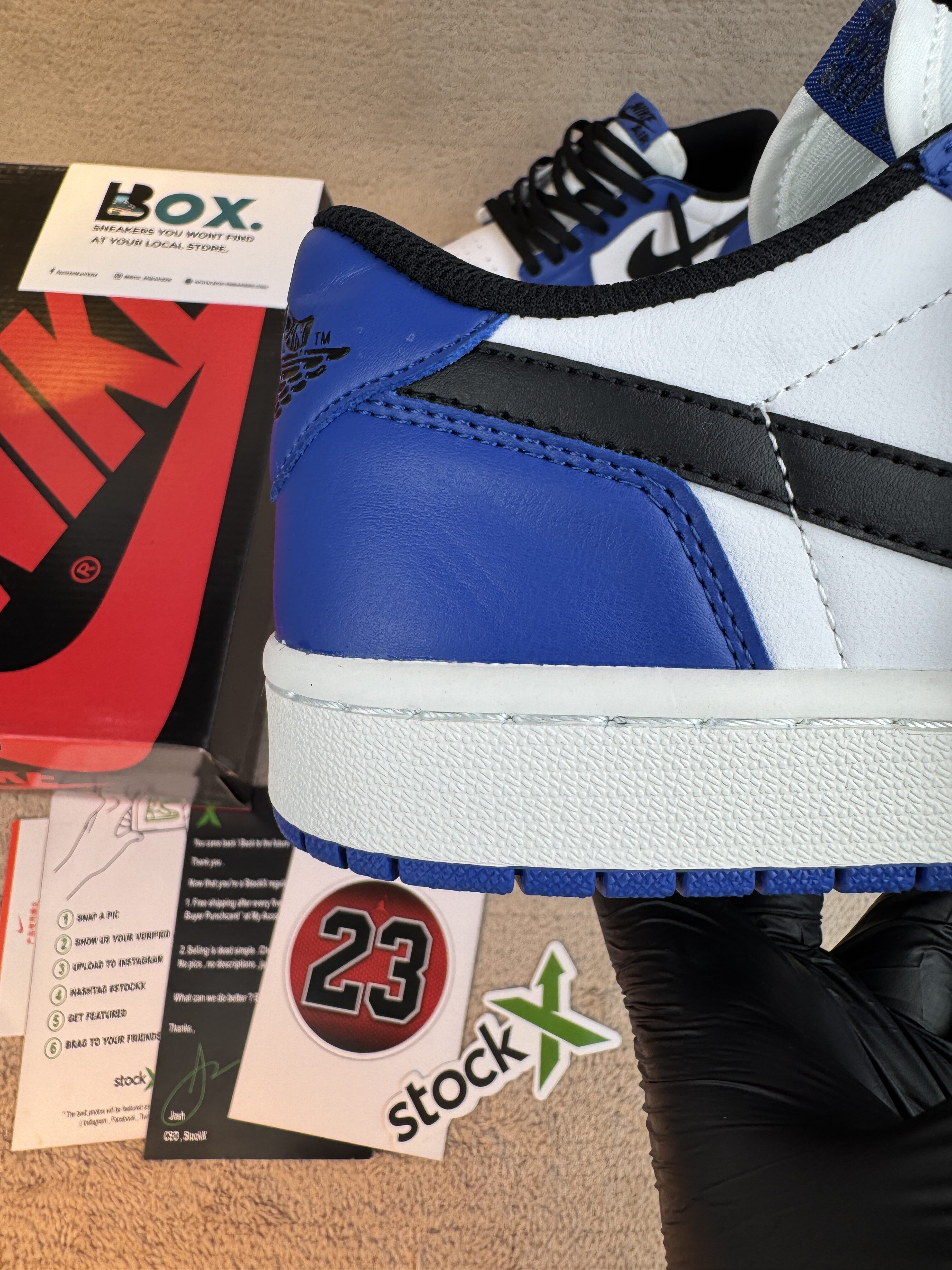 Air Jordan 1 Retro Low OG 'Game Royal' - Image 4