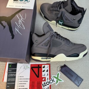 Jordan 4 Retro SP A Ma Maniére Violet Ore