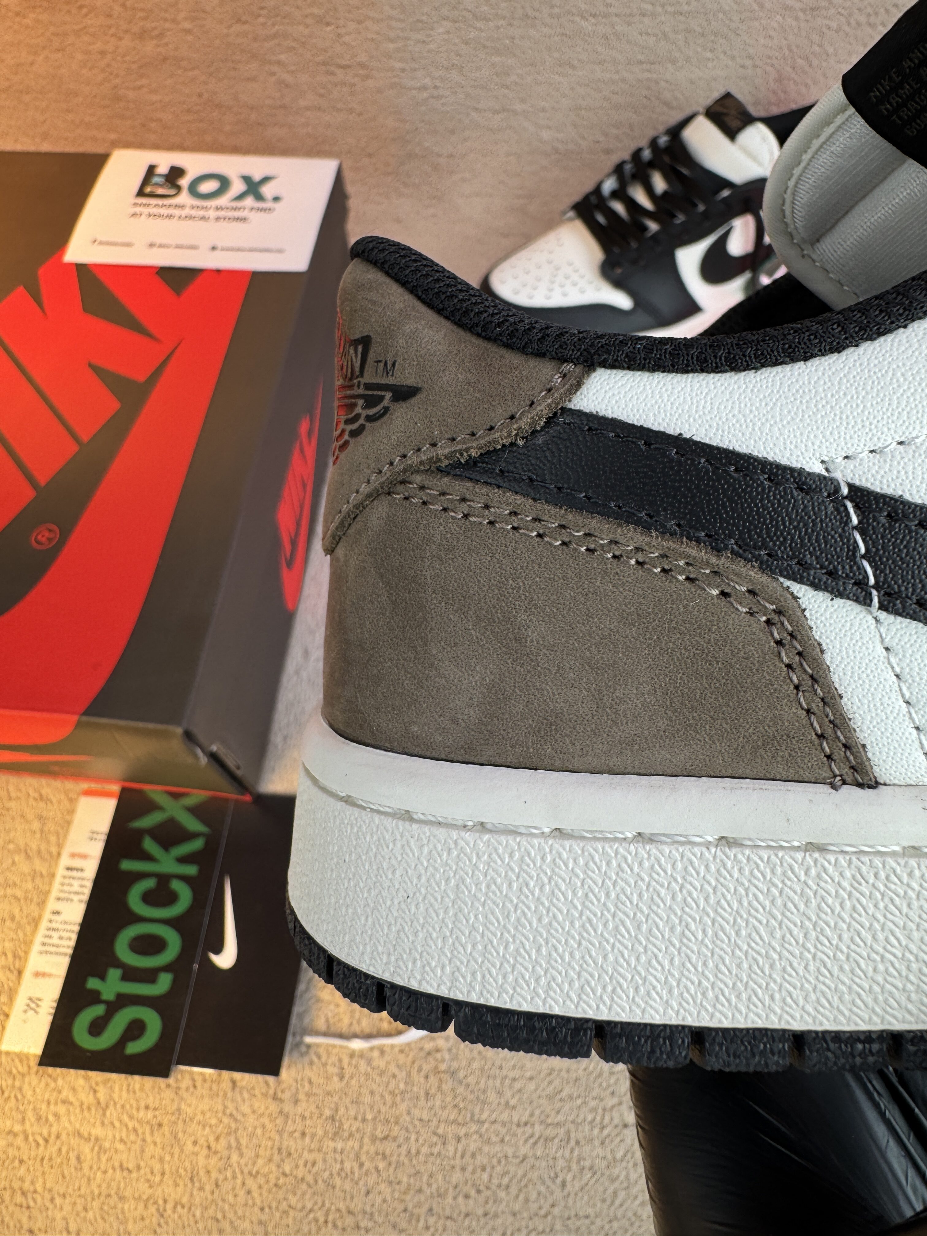 Jordan 1 Retro Low OG Mocha - Image 3